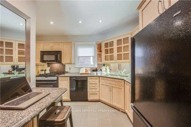 Photo 7 of Unit Main, 58 Northbrook Road, Toronto, East York — HOMEH