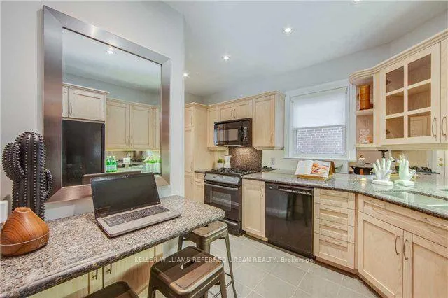 Photo 8 of Unit Main, 58 Northbrook Road, Toronto, East York — HOMEH