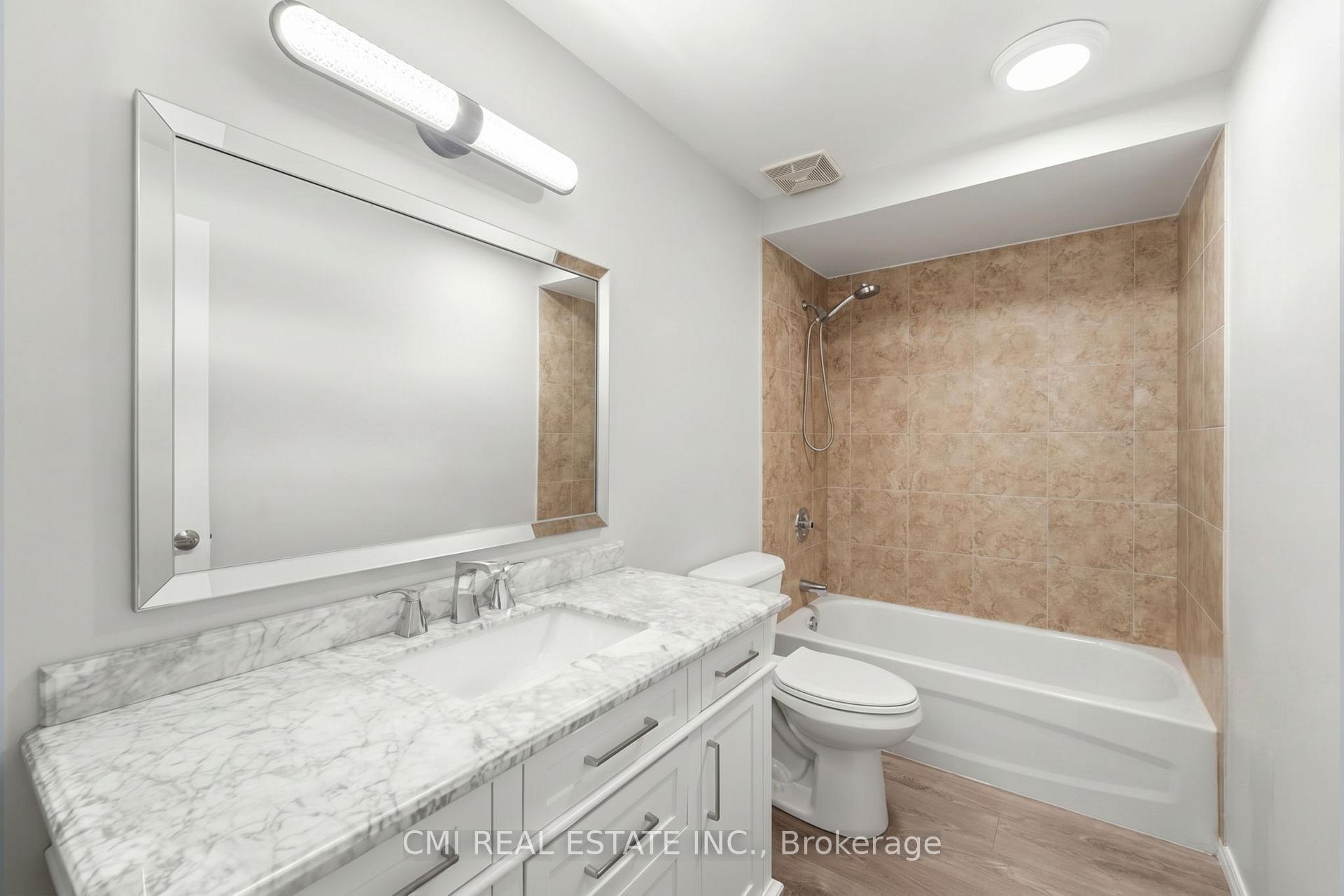 Photo 12 of Unit B, 1765 Lamoureux Drive, Ottawa, Queenswood Heights South — HOMEH