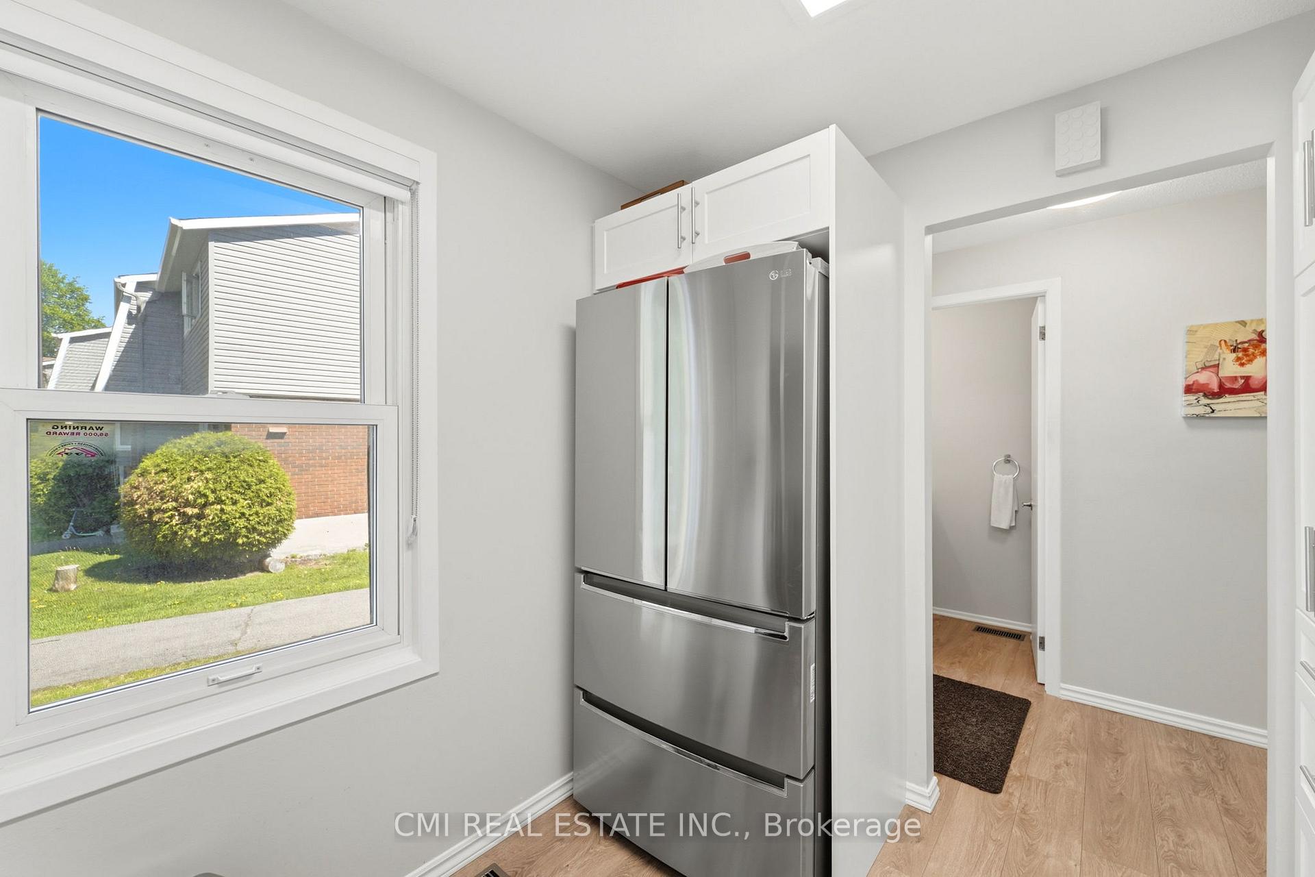 Photo 20 of Unit B, 1765 Lamoureux Drive, Ottawa, Queenswood Heights South — HOMEH