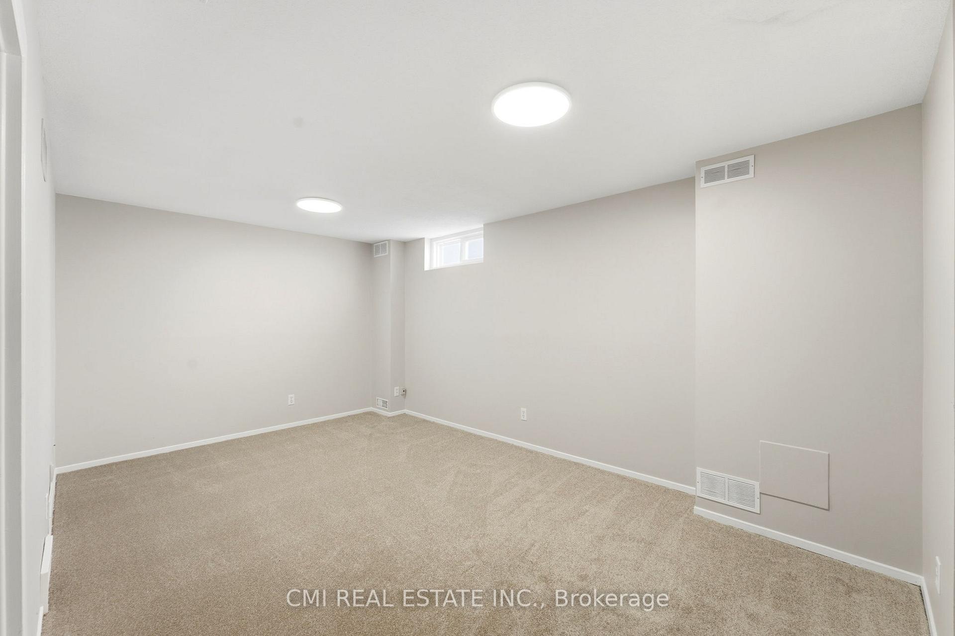 Photo 31 of Unit B, 1765 Lamoureux Drive, Ottawa, Queenswood Heights South — HOMEH