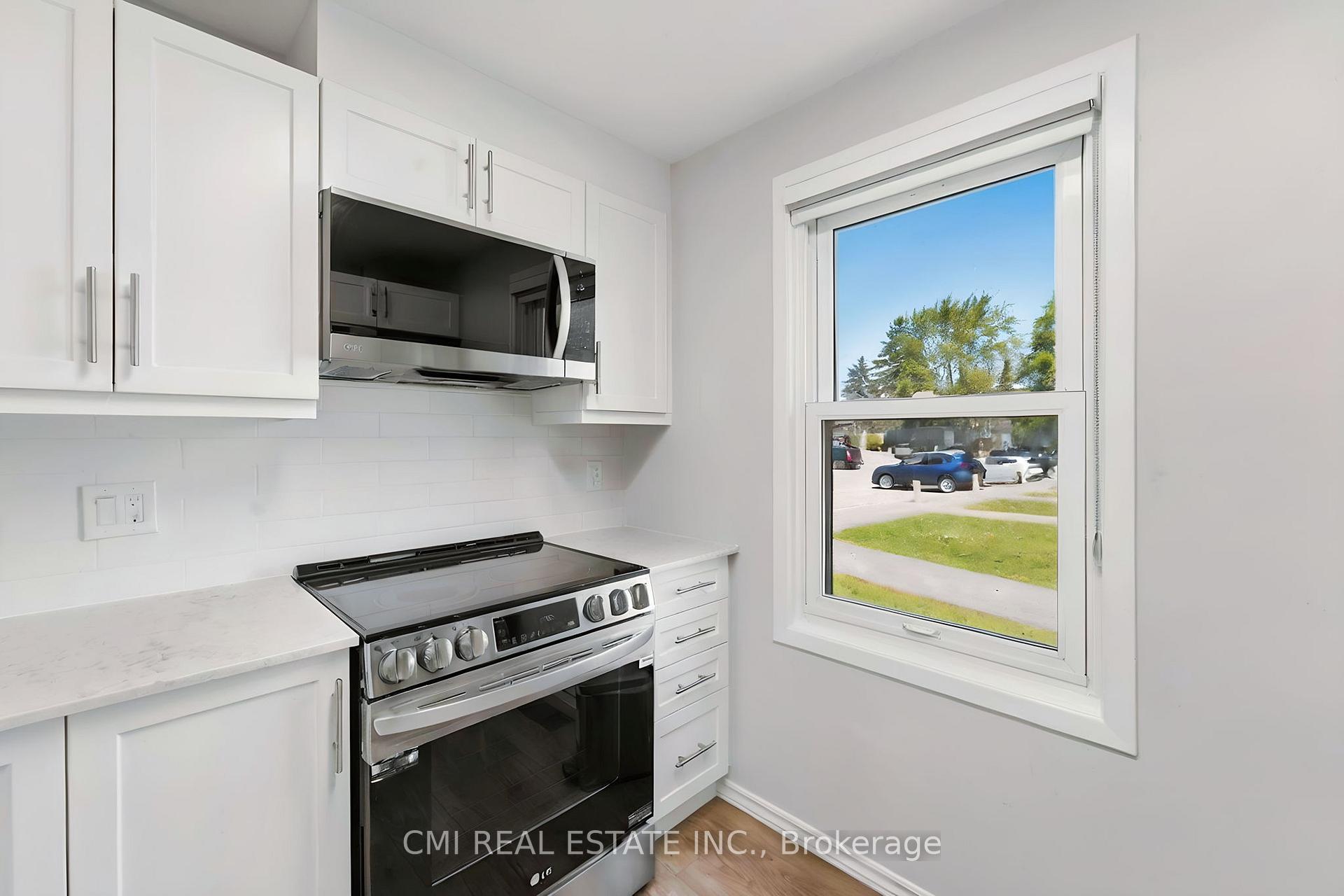 Photo 37 of Unit B, 1765 Lamoureux Drive, Ottawa, Queenswood Heights South — HOMEH