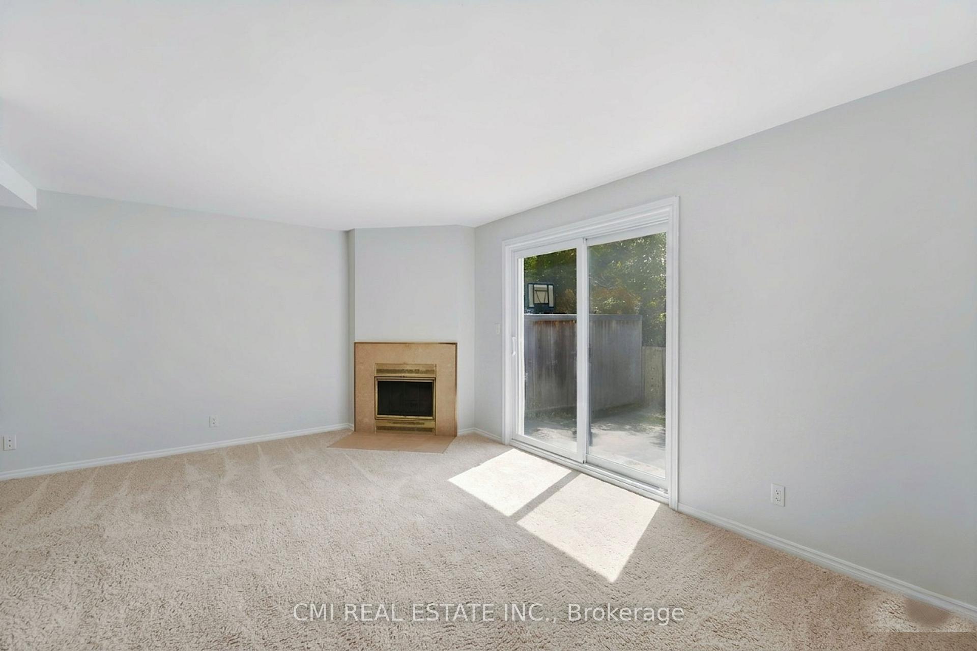Photo 40 of Unit B, 1765 Lamoureux Drive, Ottawa, Queenswood Heights South — HOMEH