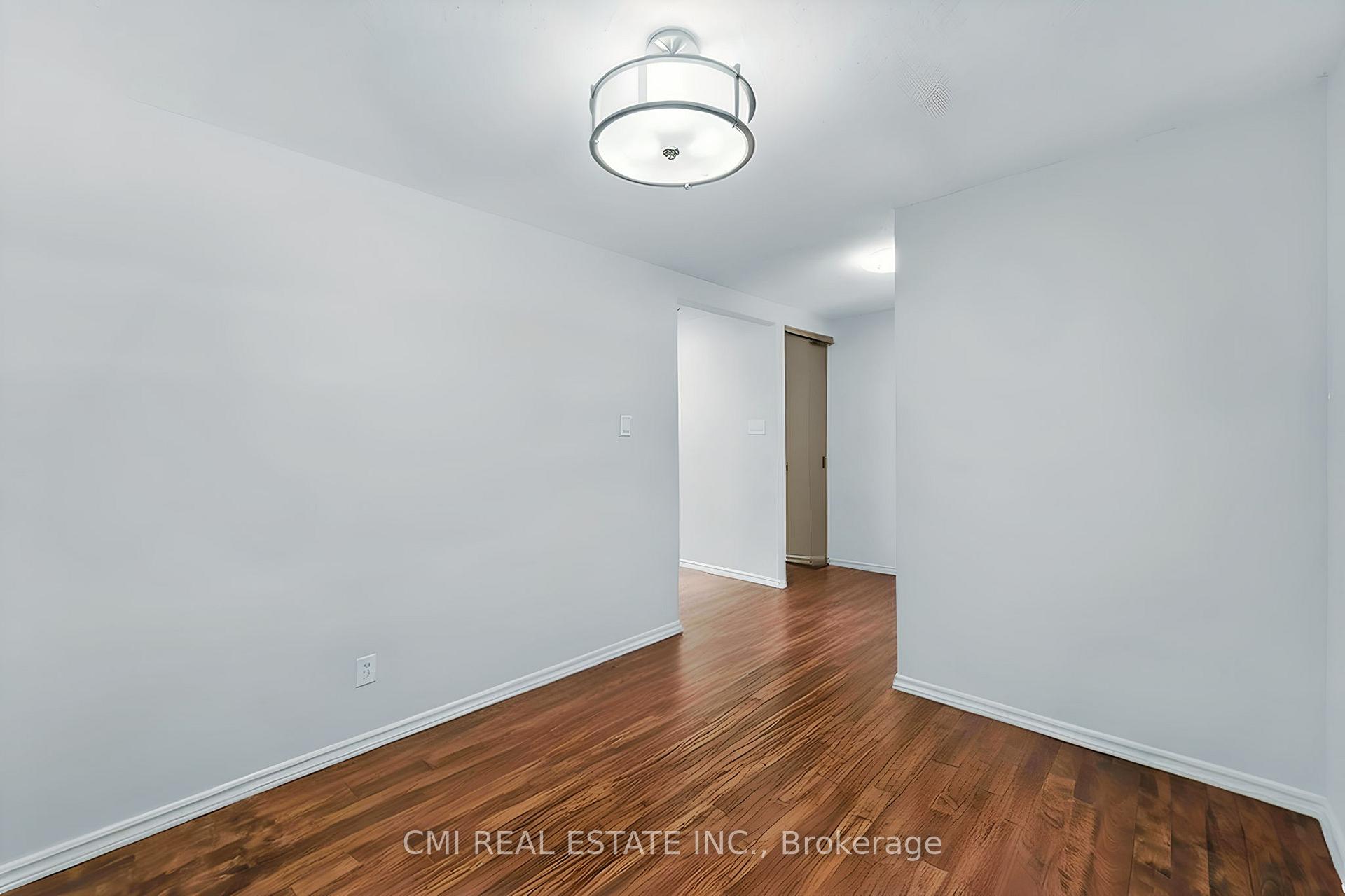 Photo 46 of Unit B, 1765 Lamoureux Drive, Ottawa, Queenswood Heights South — HOMEH