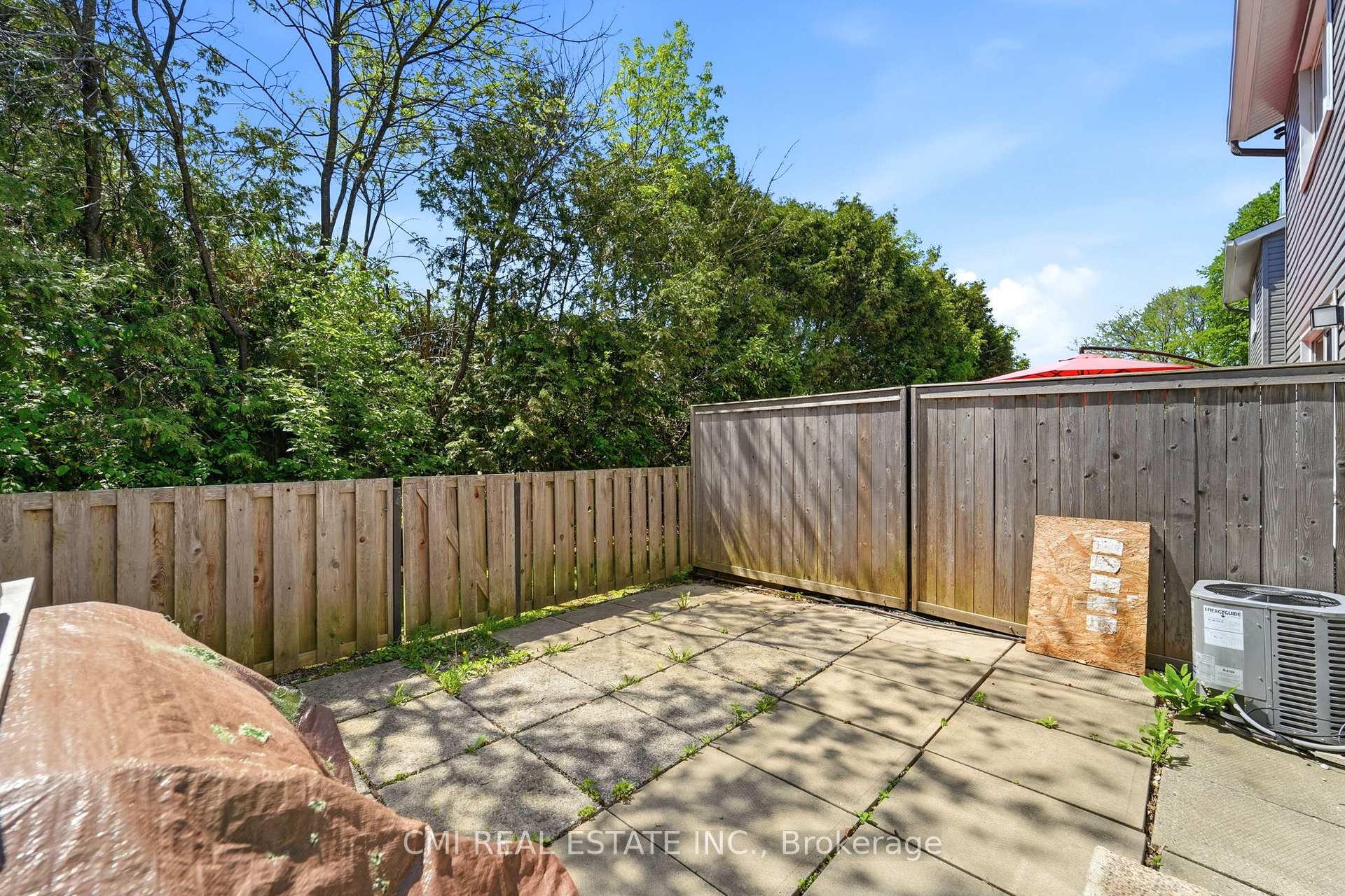 Photo 49 of Unit B, 1765 Lamoureux Drive, Ottawa, Queenswood Heights South — HOMEH