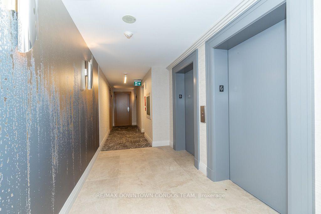 Photo 5 of Unit 611, 801 Bay Street, Toronto, Bay Street Corridor — HOMEH