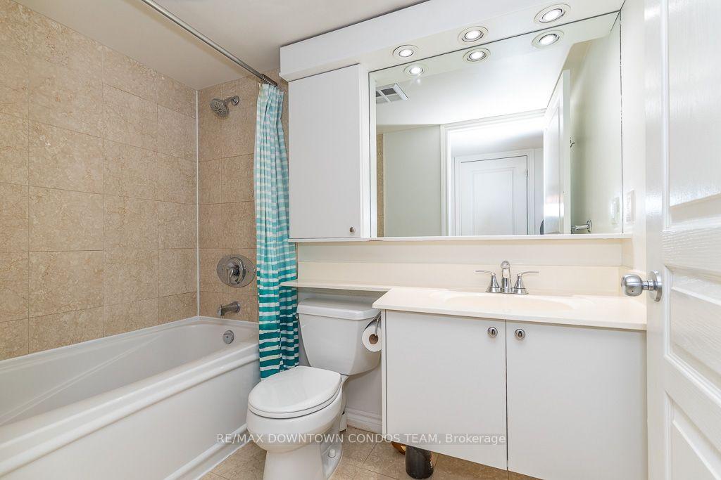 Photo 22 of Unit 611, 801 Bay Street, Toronto, Bay Street Corridor — HOMEH