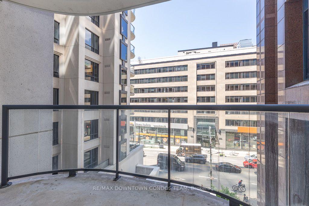 Photo 23 of Unit 611, 801 Bay Street, Toronto, Bay Street Corridor — HOMEH