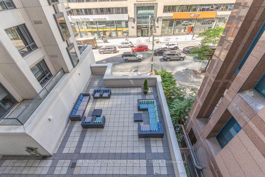 Photo 26 of Unit 611, 801 Bay Street, Toronto, Bay Street Corridor — HOMEH
