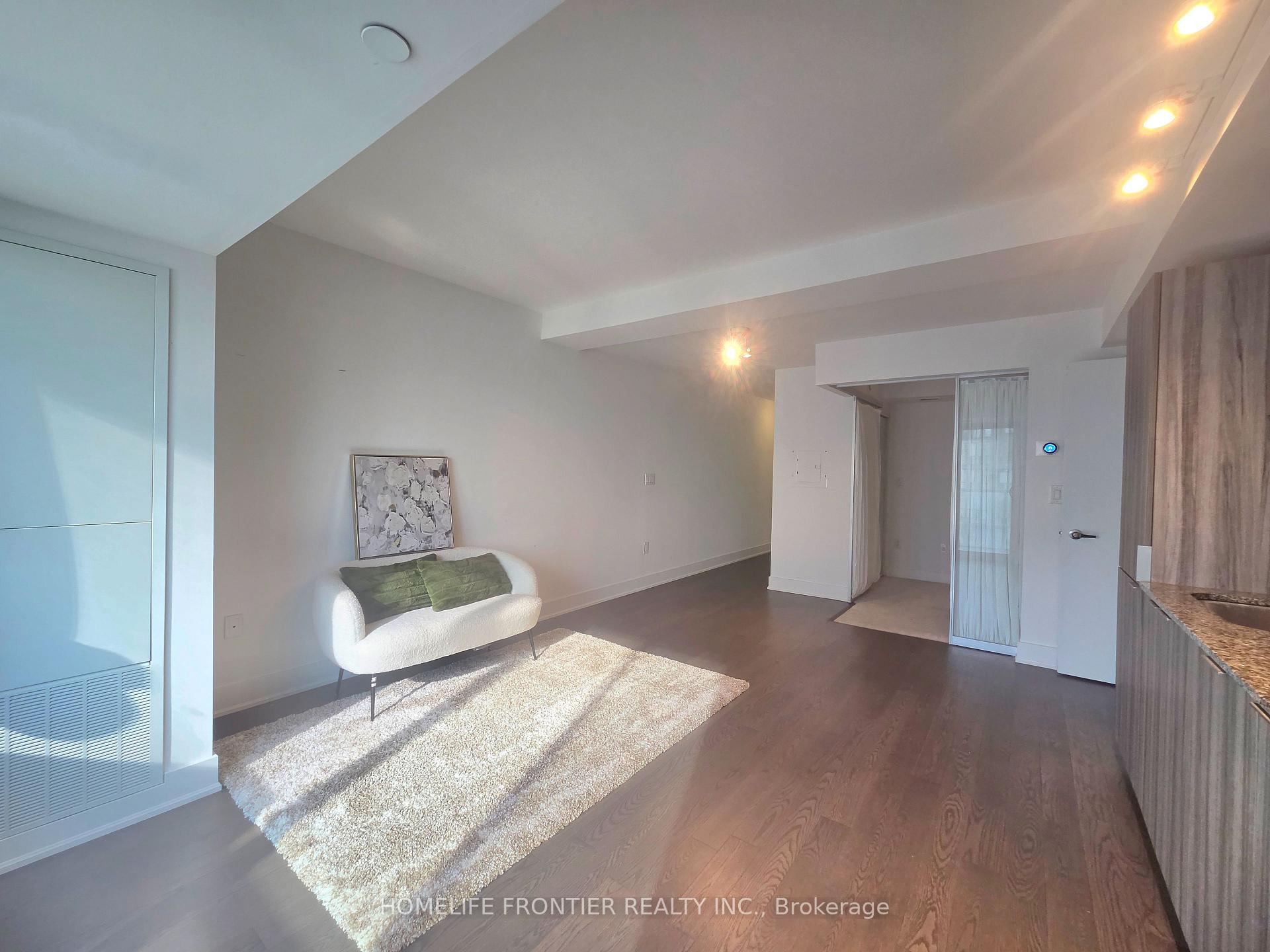 Photo 2 of Unit 1701, 955 Bay Street, Toronto, Bay Street Corridor — HOMEH