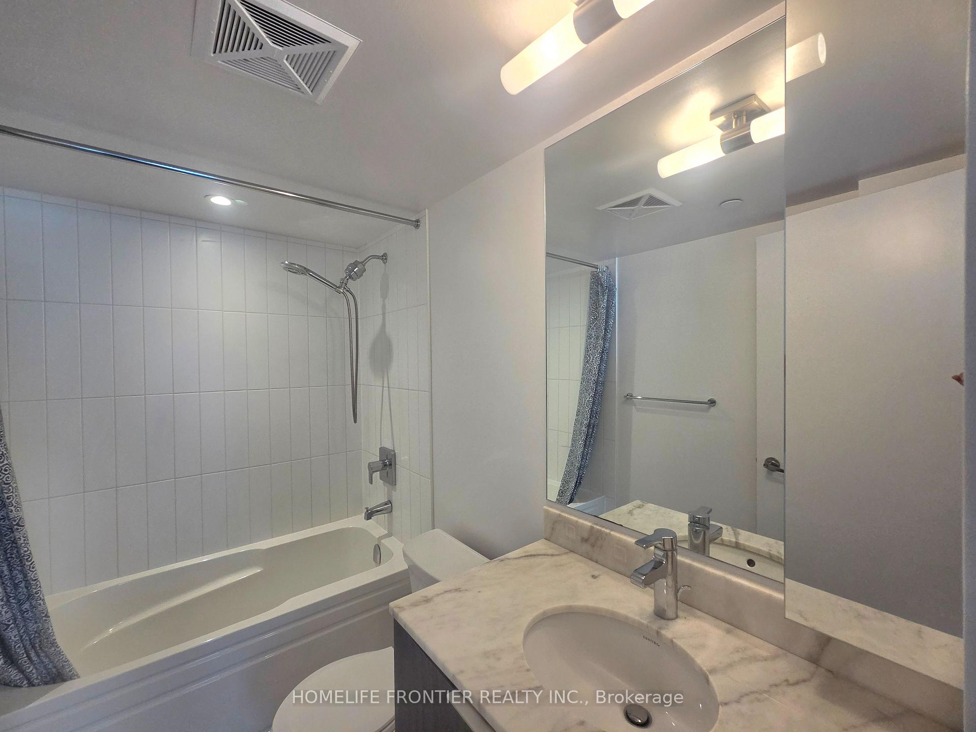 Photo 4 of Unit 1701, 955 Bay Street, Toronto, Bay Street Corridor — HOMEH