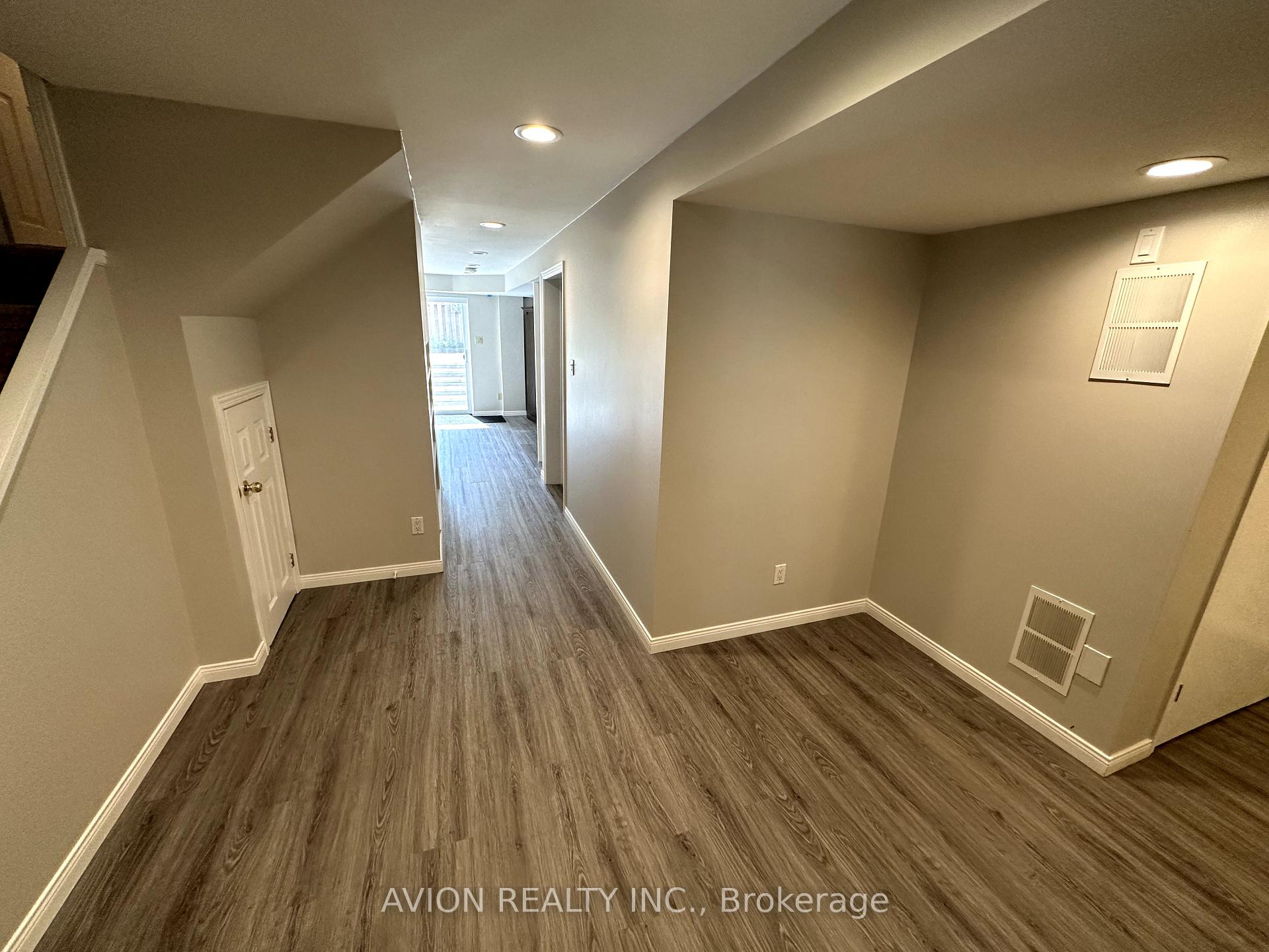 Photo 2 of Unit BSMT, 38 Rush Road, Aurora, Bayview Wellington — HOMEH