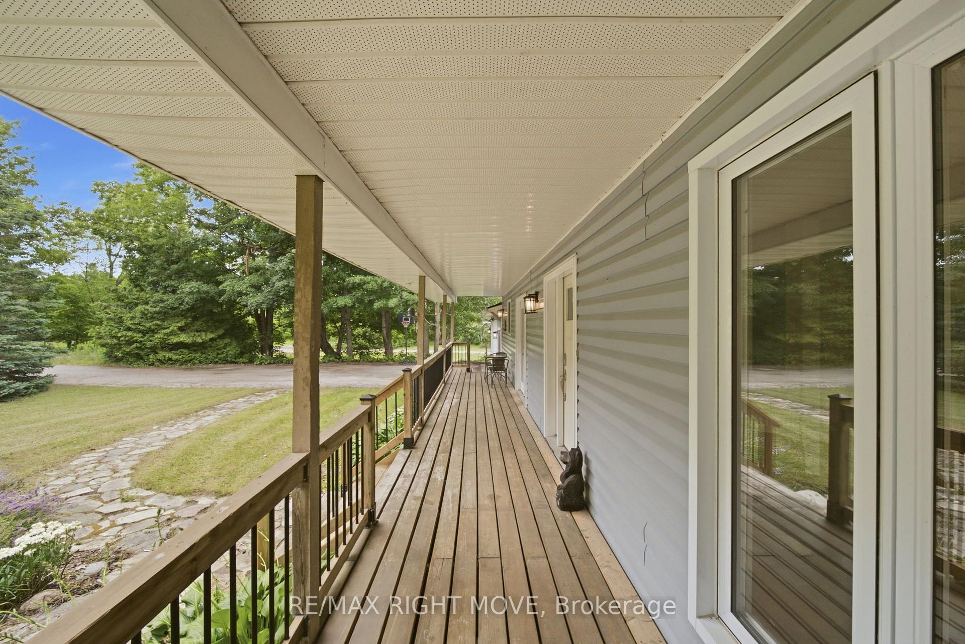 Photo 4 of 4408 12 Line N, Oro-Medonte, Rural Oro-Medonte — HOMEH