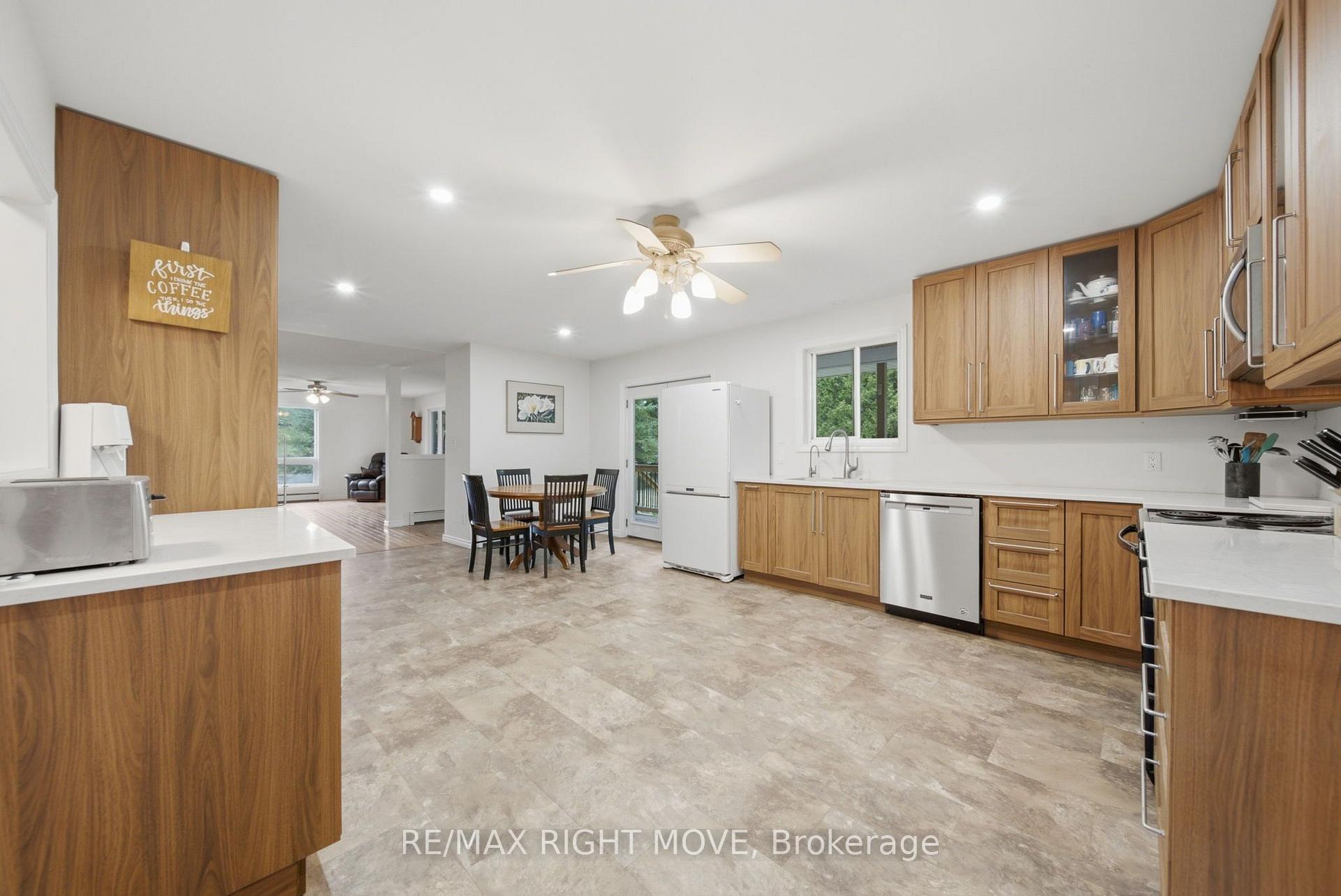Photo 15 of 4408 12 Line N, Oro-Medonte, Rural Oro-Medonte — HOMEH