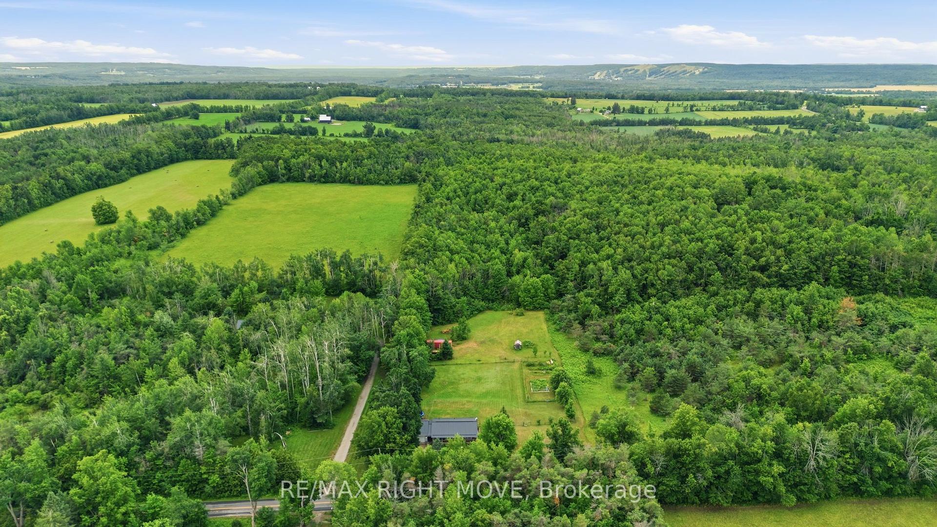 Photo 40 of 4408 12 Line N, Oro-Medonte, Rural Oro-Medonte — HOMEH