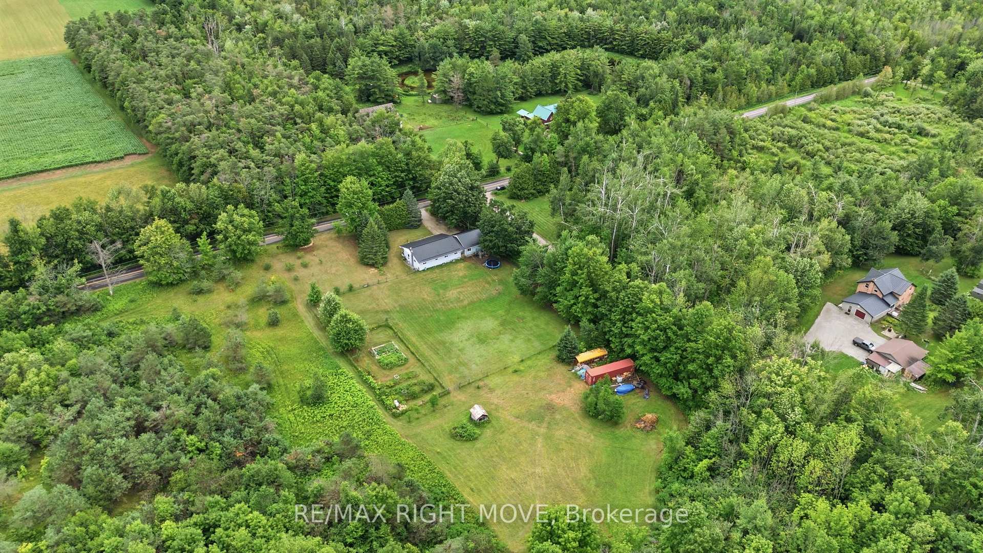Photo 44 of 4408 12 Line N, Oro-Medonte, Rural Oro-Medonte — HOMEH