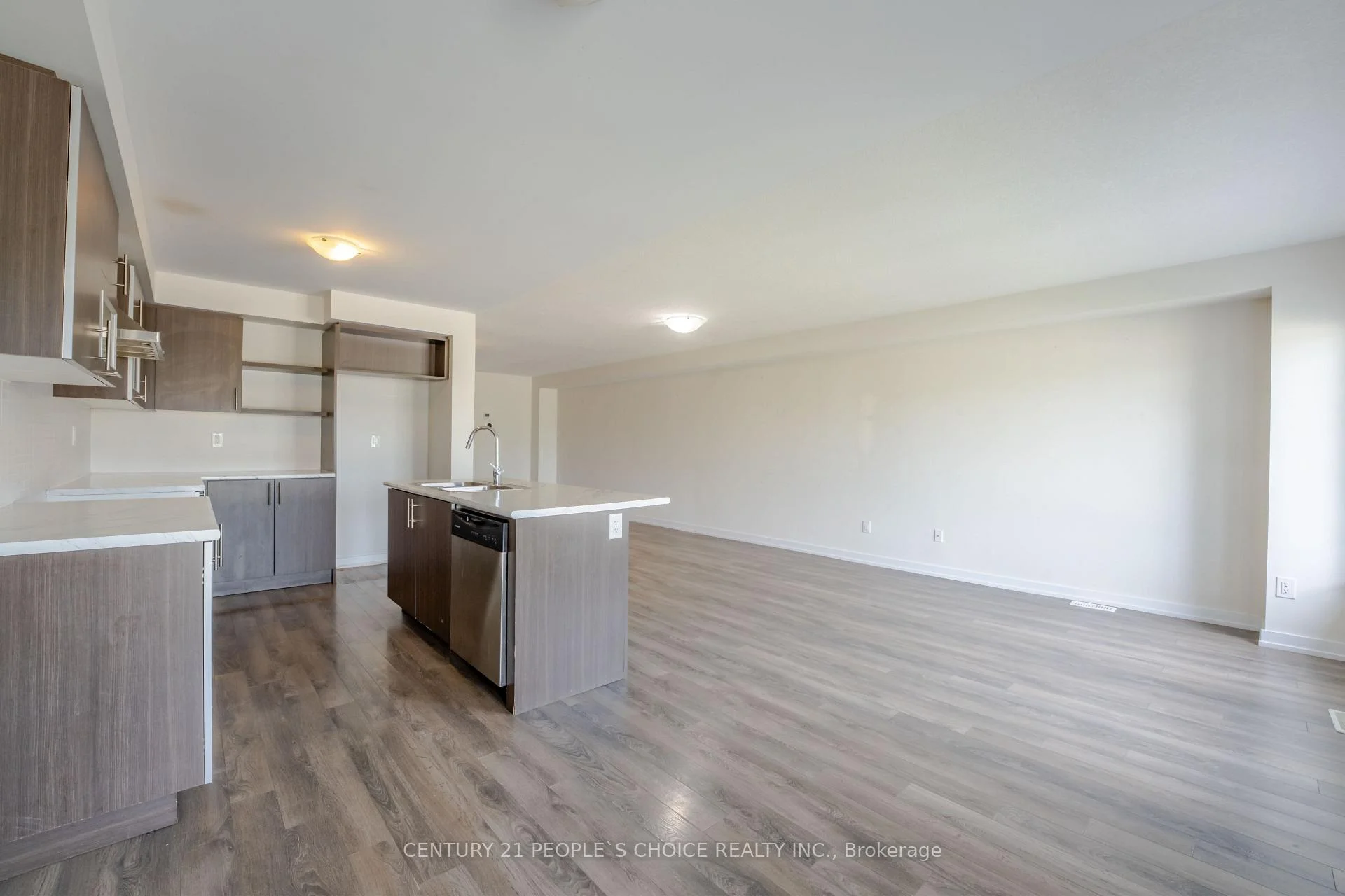 Photo 20 of 108 Golden Spring Drive, Brampton, Northwest Brampton — HOMEH
