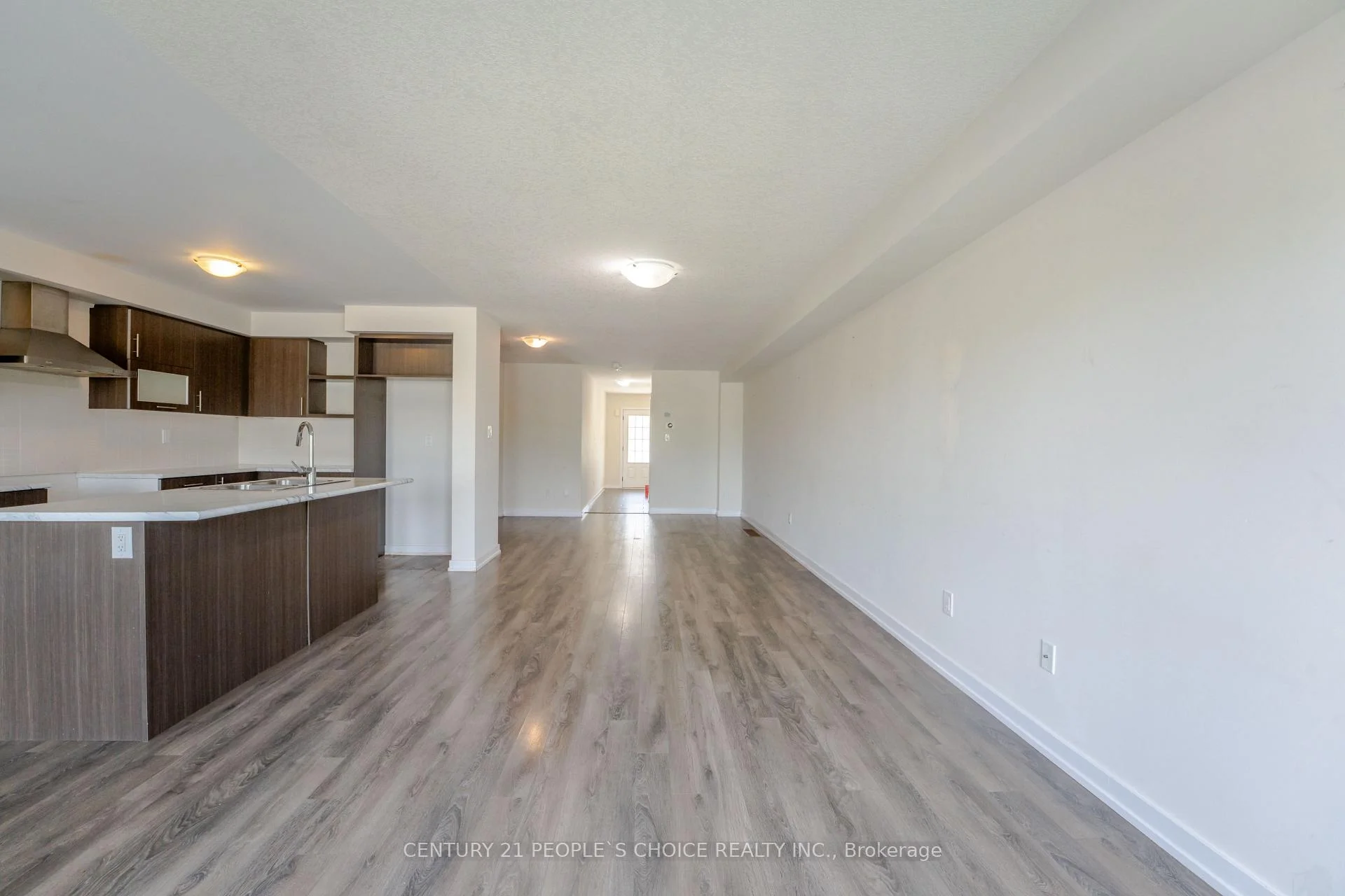 Photo 21 of 108 Golden Spring Drive, Brampton, Northwest Brampton — HOMEH