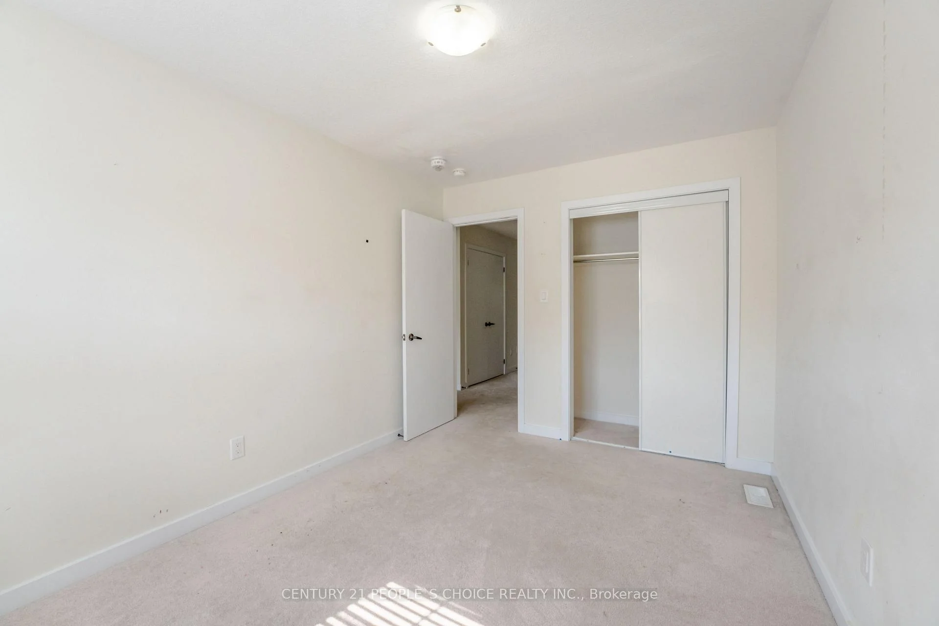 Photo 37 of 108 Golden Spring Drive, Brampton, Northwest Brampton — HOMEH