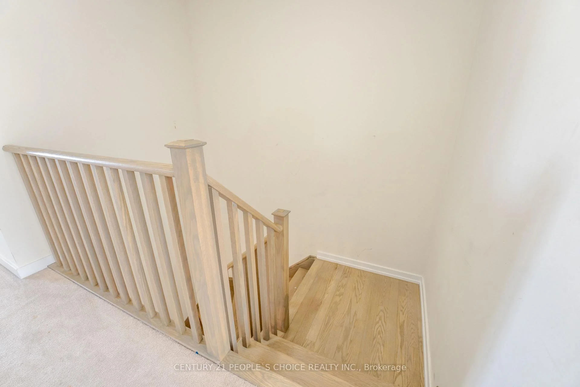 Photo 43 of 108 Golden Spring Drive, Brampton, Northwest Brampton — HOMEH