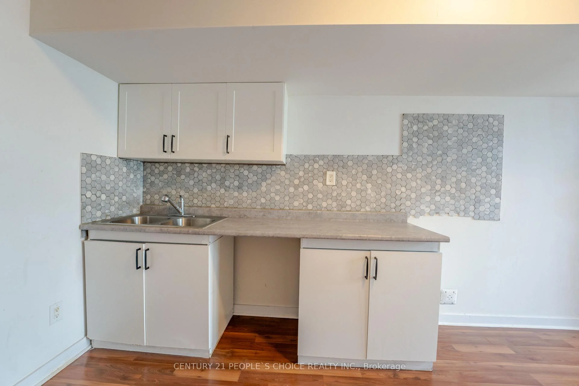 Photo 48 of 108 Golden Spring Drive, Brampton, Northwest Brampton — HOMEH