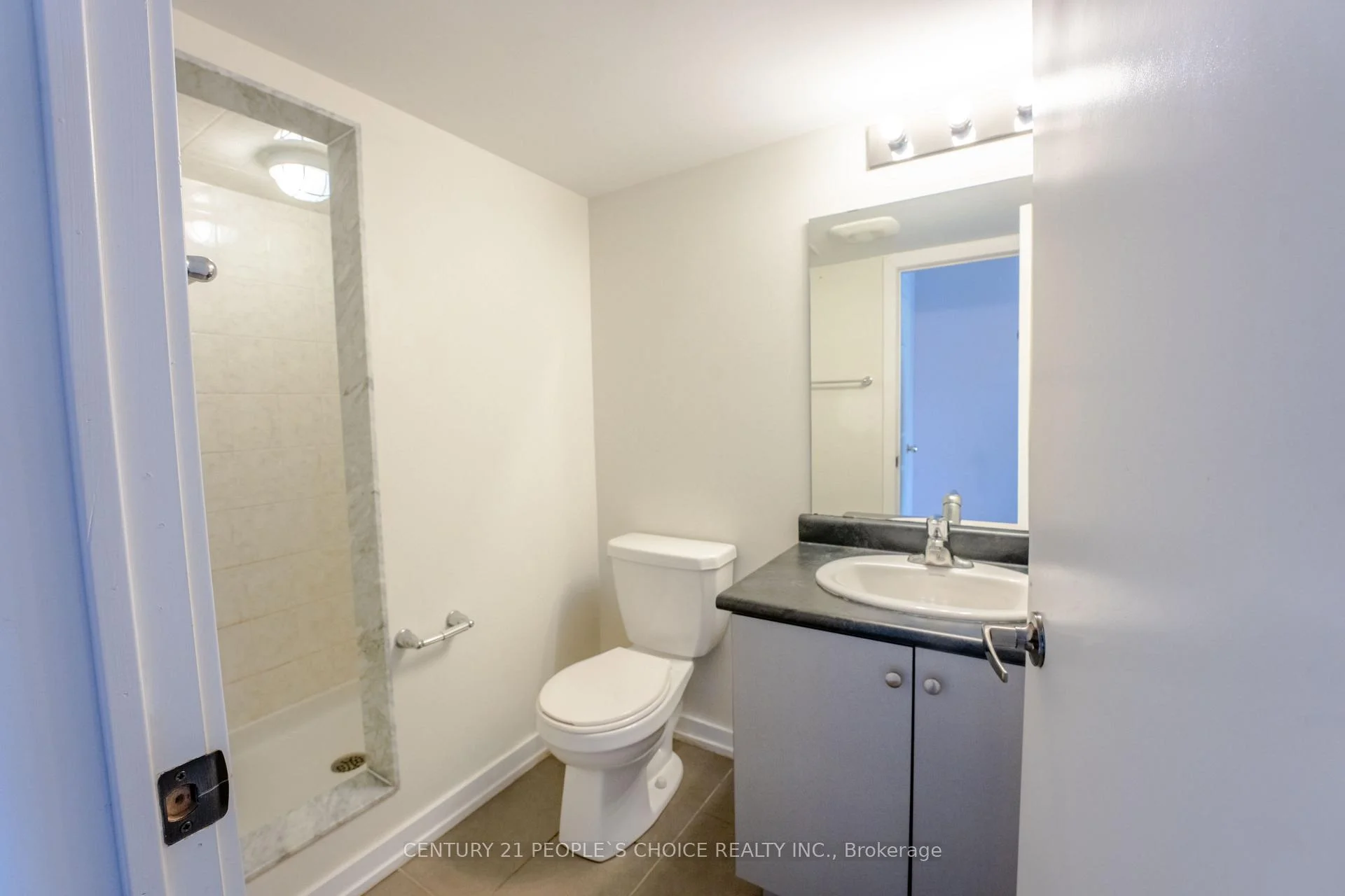 Photo 53 of 108 Golden Spring Drive, Brampton, Northwest Brampton — HOMEH