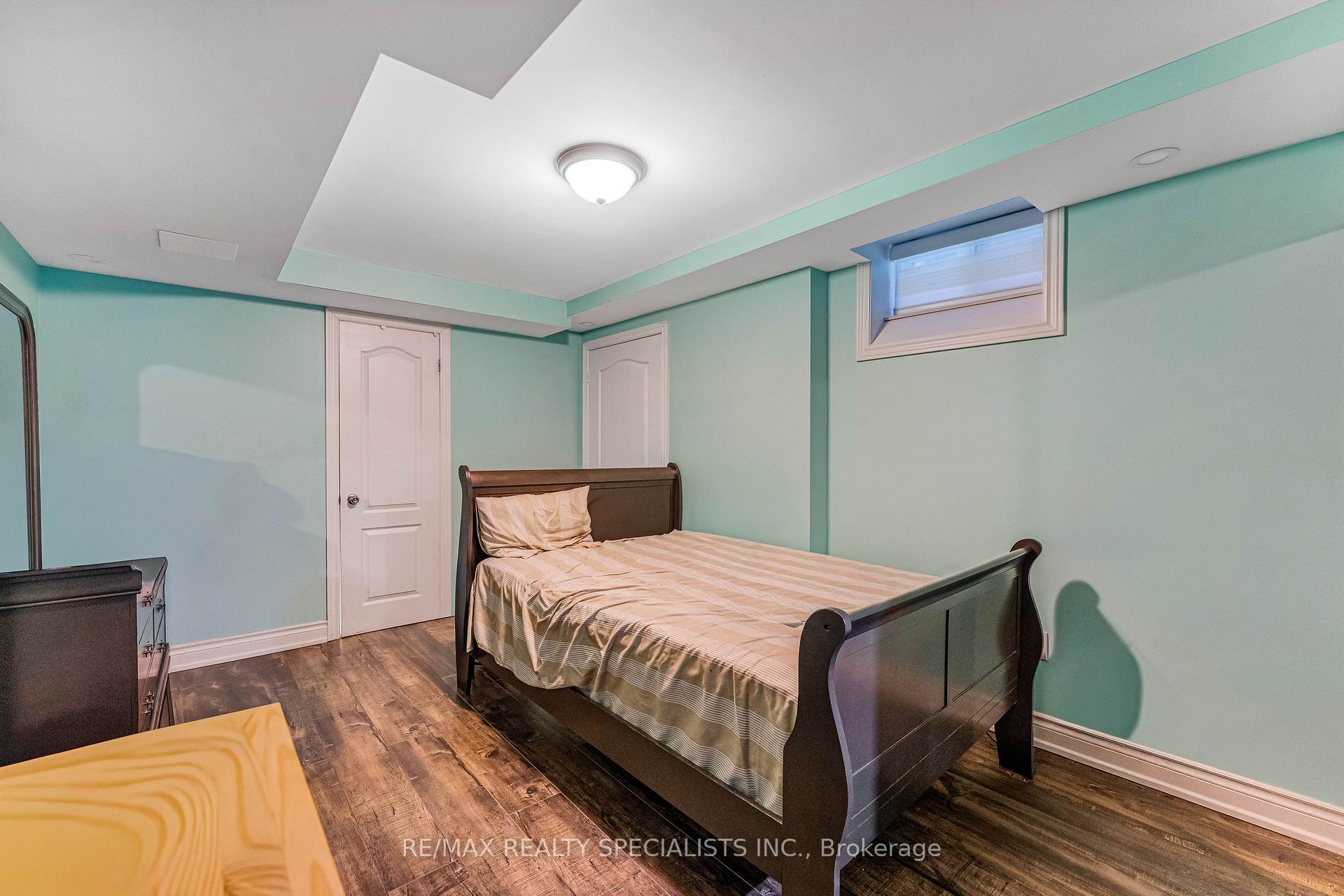 Photo 33 of 171 Rising Hill Ridge, Brampton, Bram West — HOMEH
