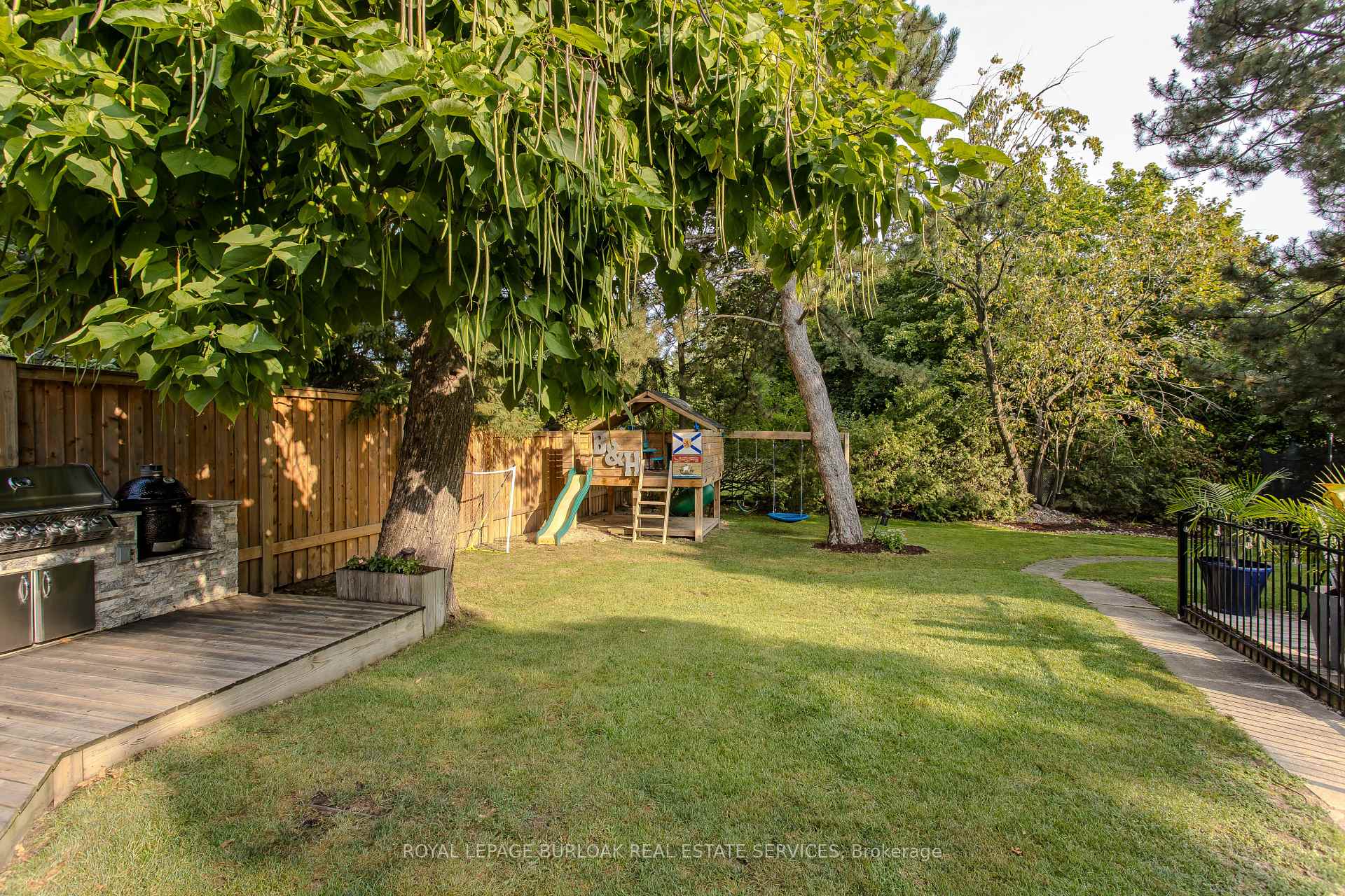 Photo 5 of 2023 Cheviot Court, Burlington, Mountainside — HOMEH