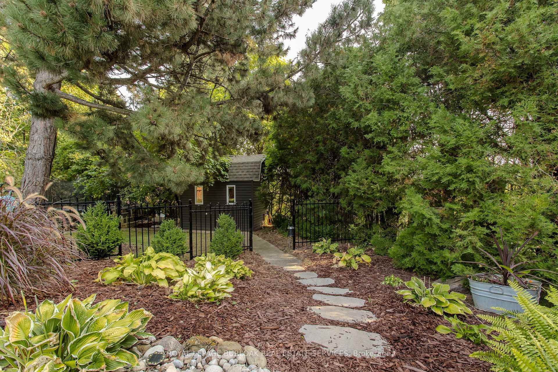 Photo 6 of 2023 Cheviot Court, Burlington, Mountainside — HOMEH