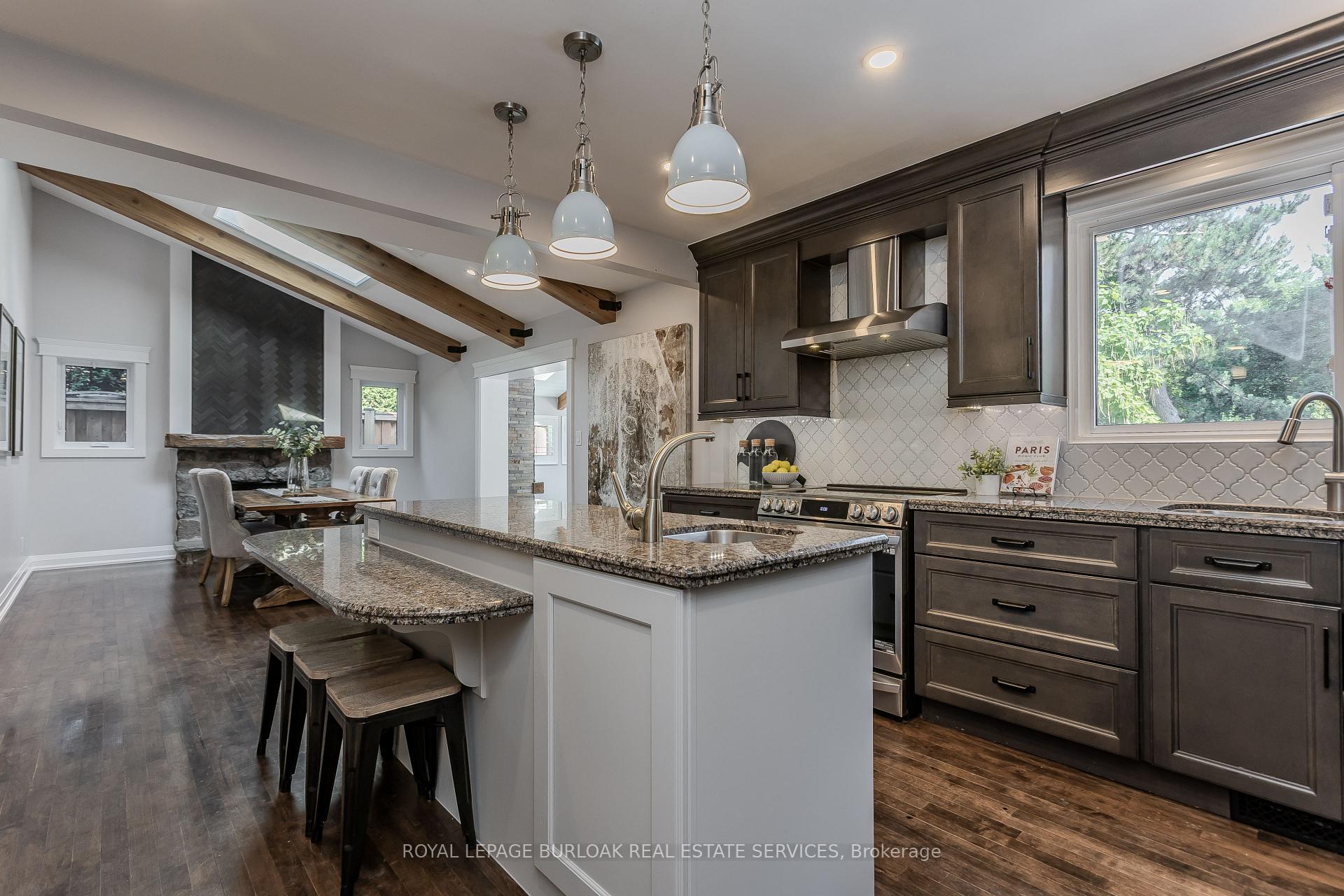 Photo 7 of 2023 Cheviot Court, Burlington, Mountainside — HOMEH