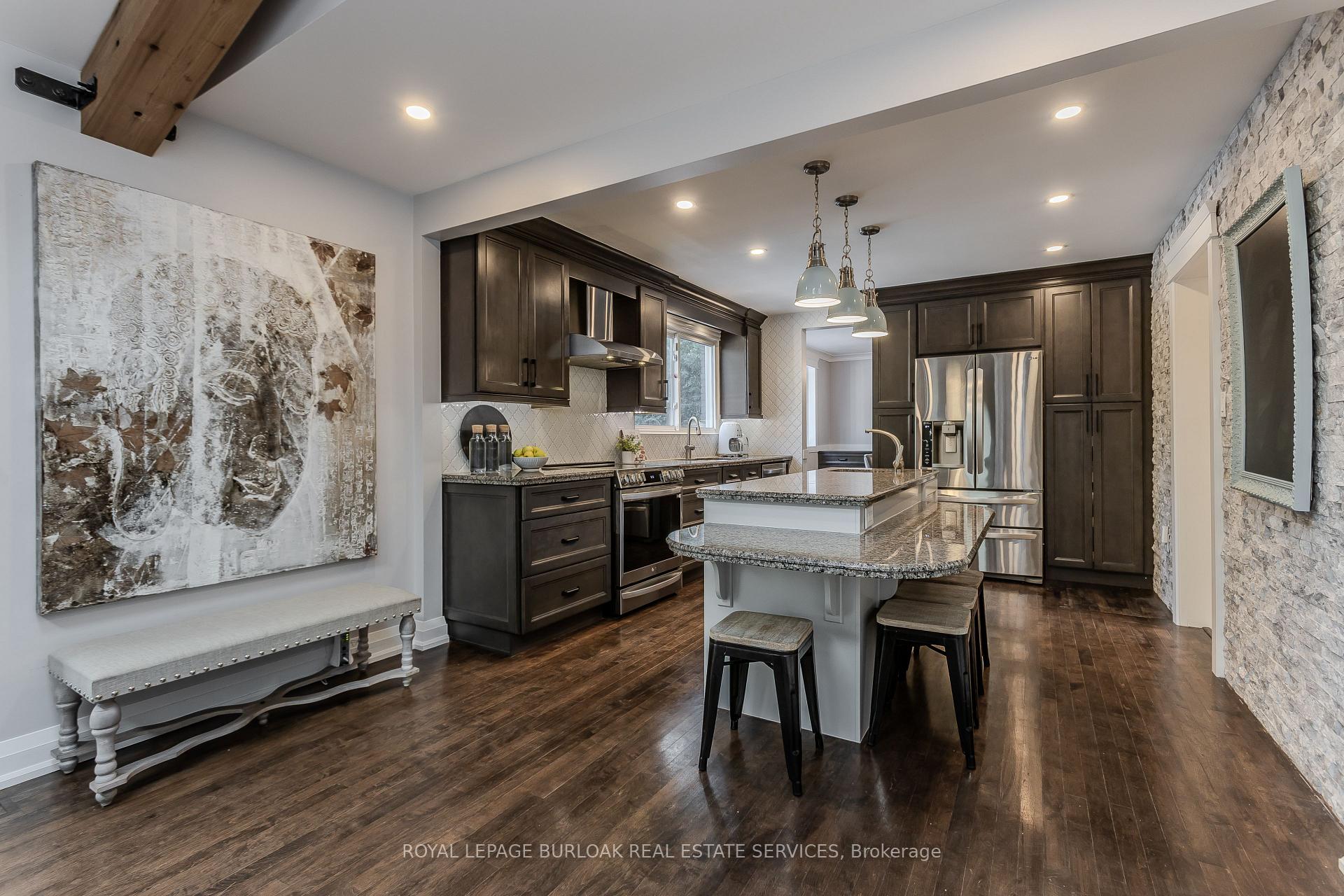 Photo 9 of 2023 Cheviot Court, Burlington, Mountainside — HOMEH