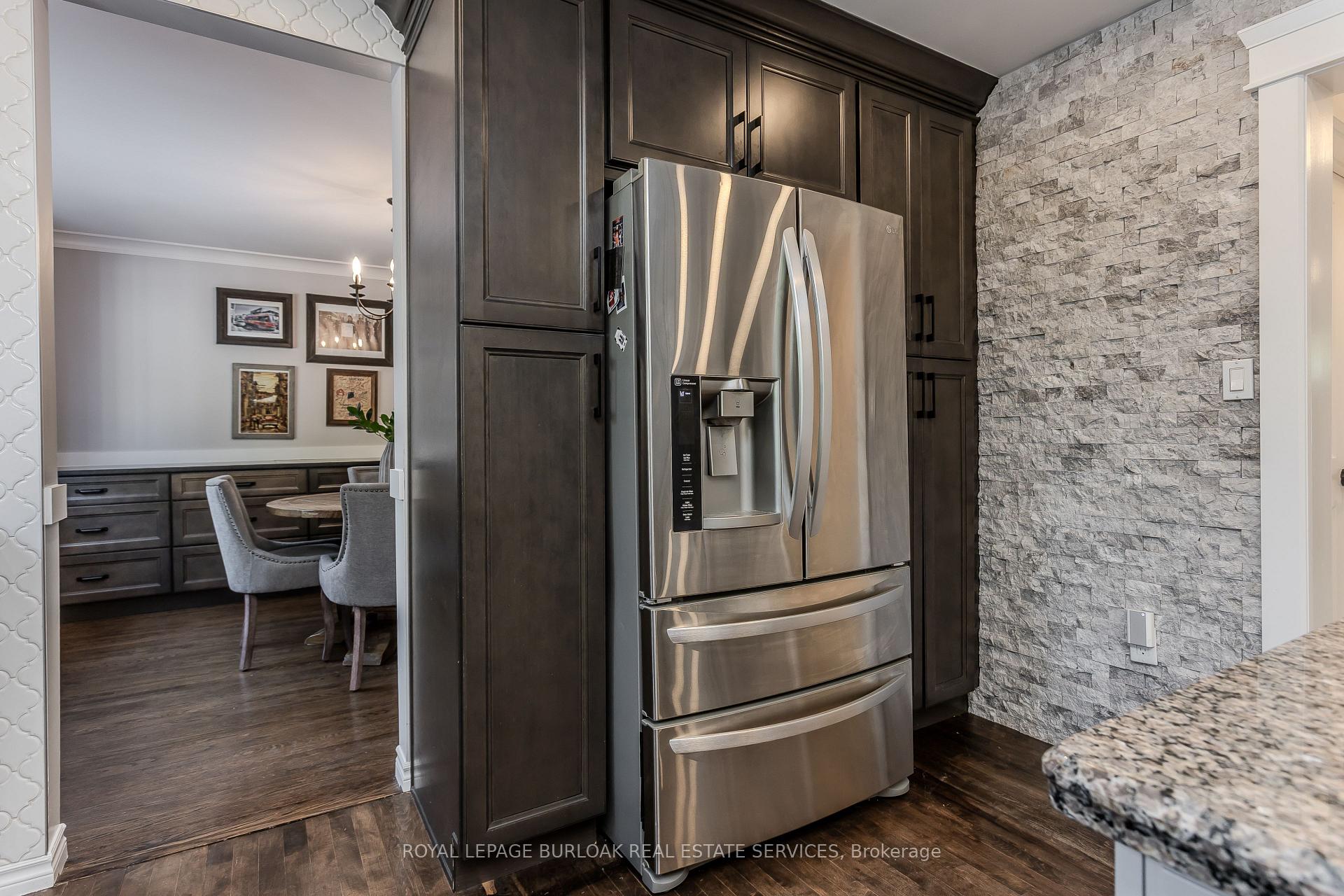 Photo 10 of 2023 Cheviot Court, Burlington, Mountainside — HOMEH