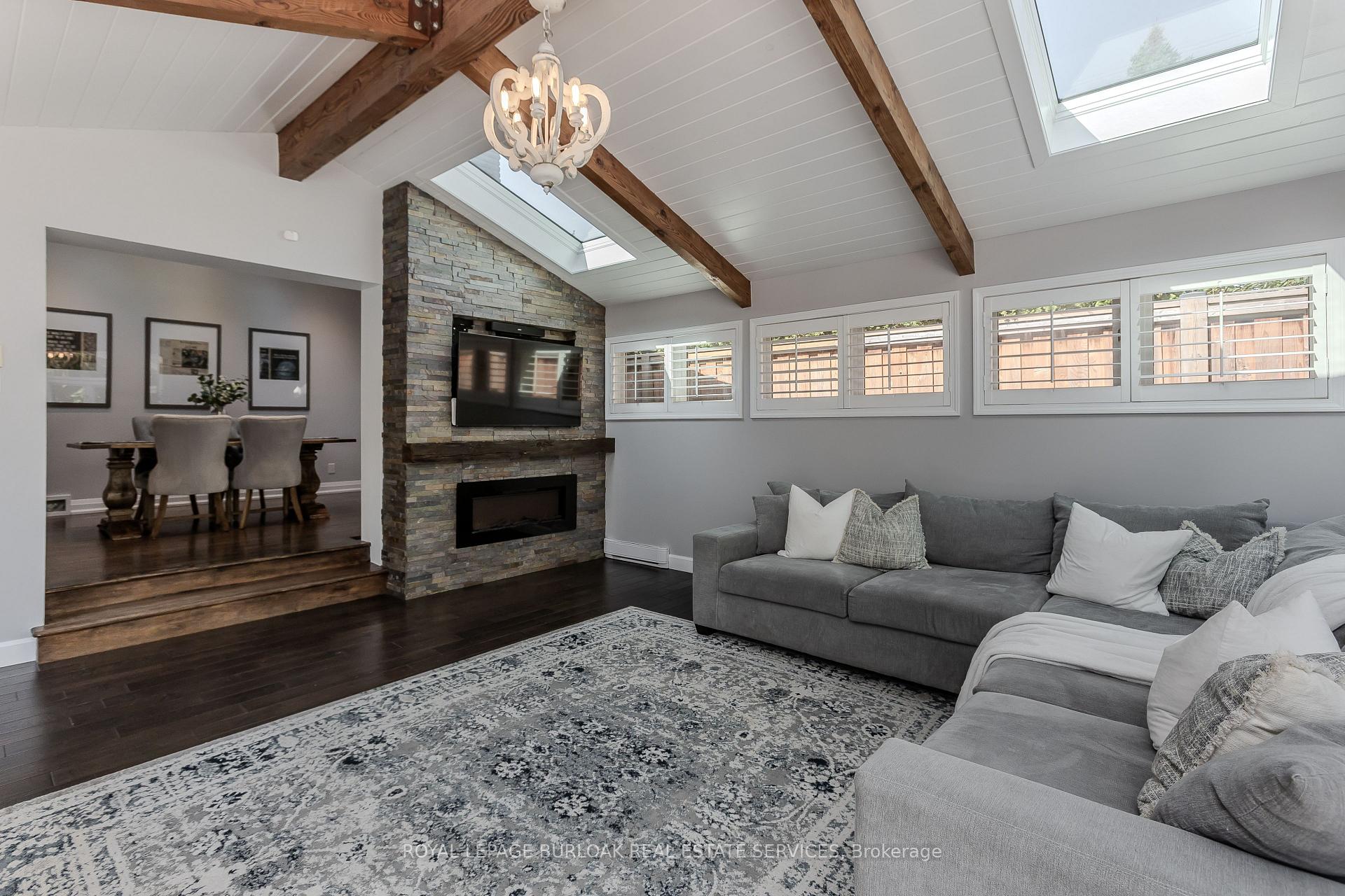 Photo 13 of 2023 Cheviot Court, Burlington, Mountainside — HOMEH