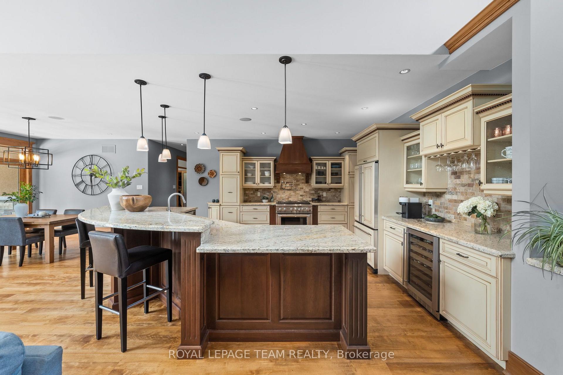 Photo 13 of 1343 Terrace Ridge Drive, Ottawa, Huntley Ward (South East) — HOMEH