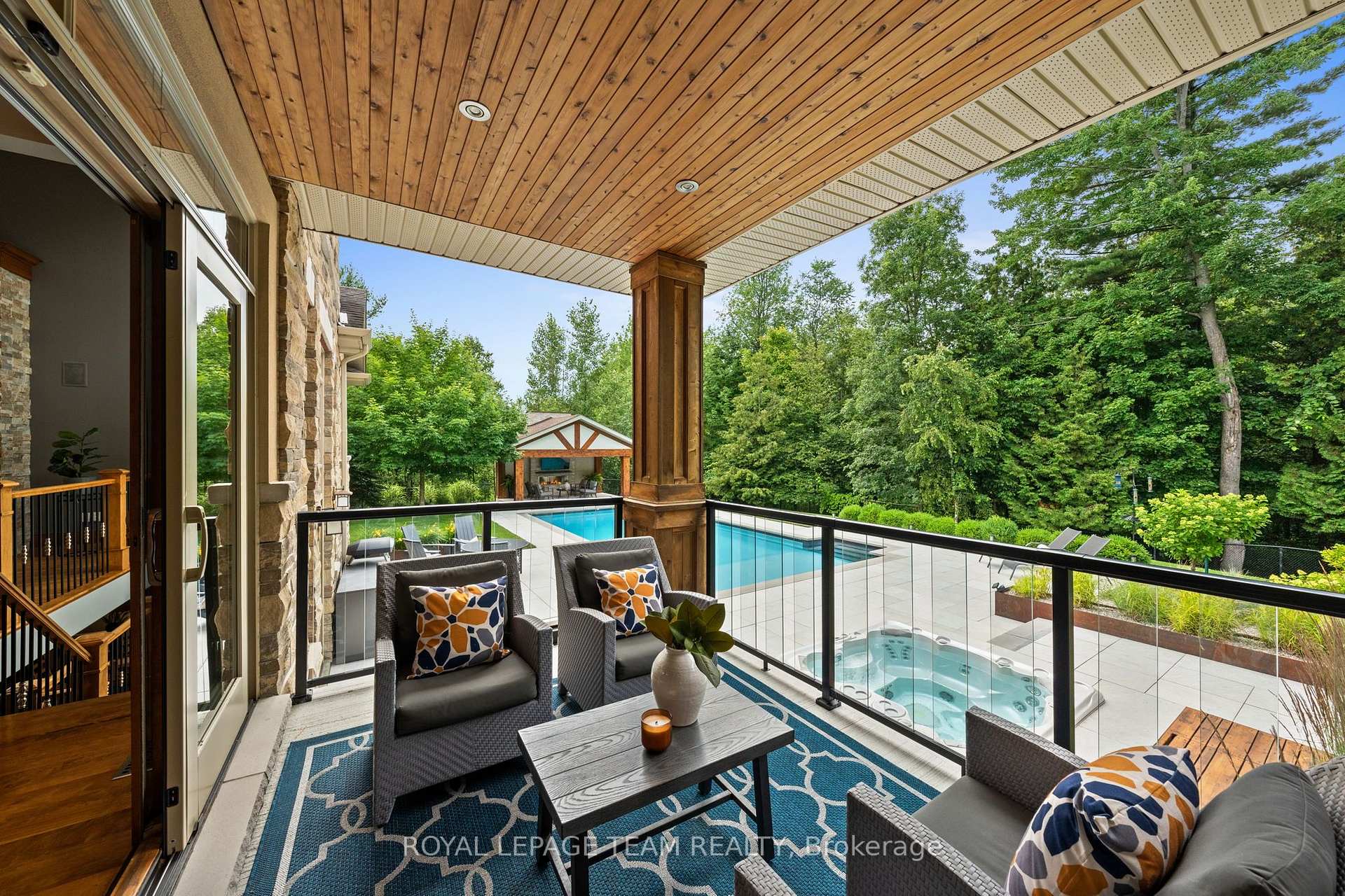 Photo 19 of 1343 Terrace Ridge Drive, Ottawa, Huntley Ward (South East) — HOMEH