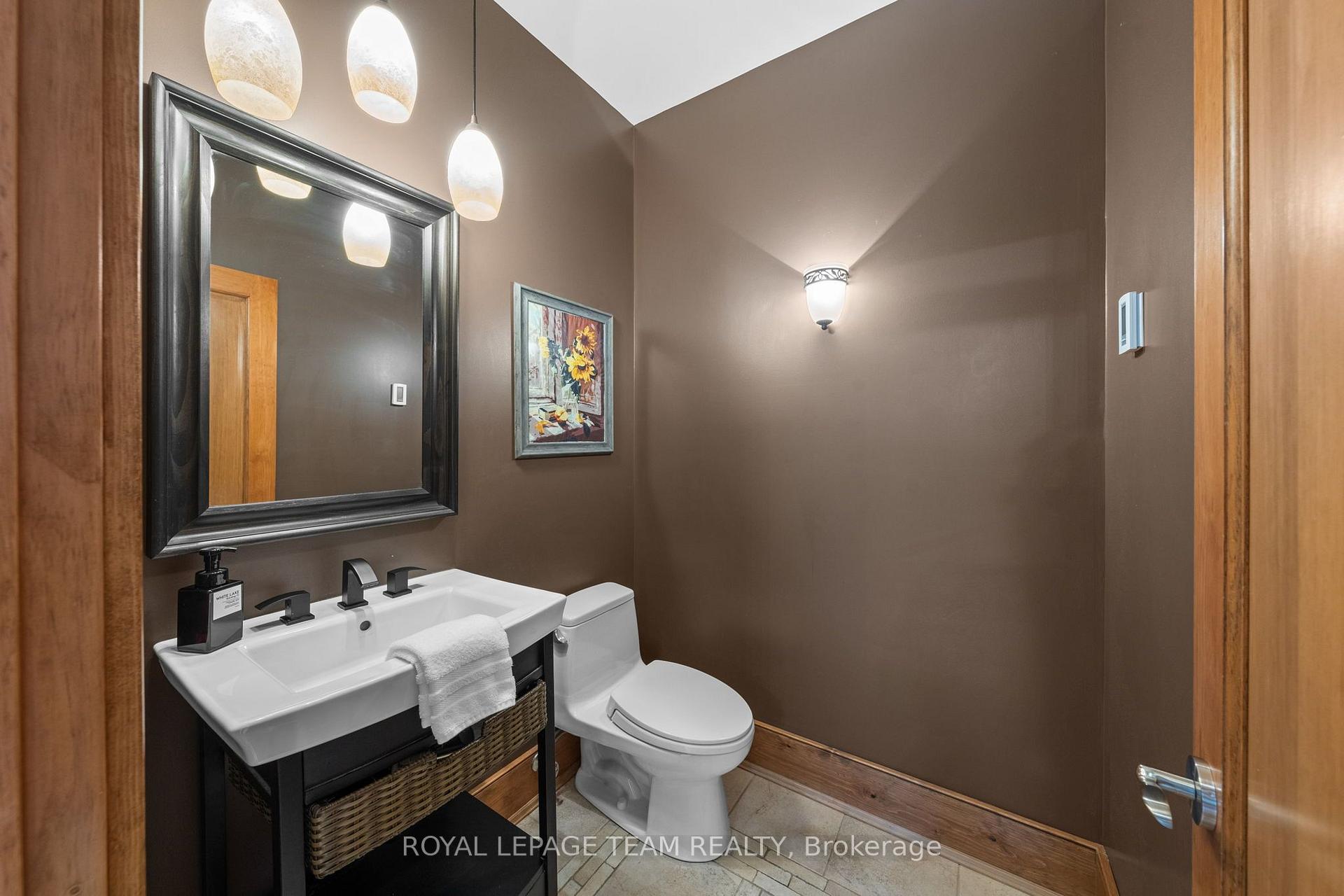 Photo 26 of 1343 Terrace Ridge Drive, Ottawa, Huntley Ward (South East) — HOMEH