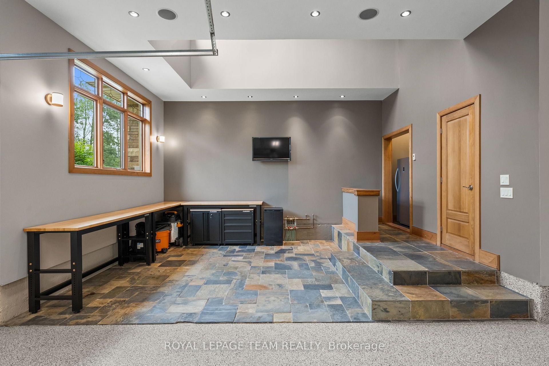 Photo 28 of 1343 Terrace Ridge Drive, Ottawa, Huntley Ward (South East) — HOMEH