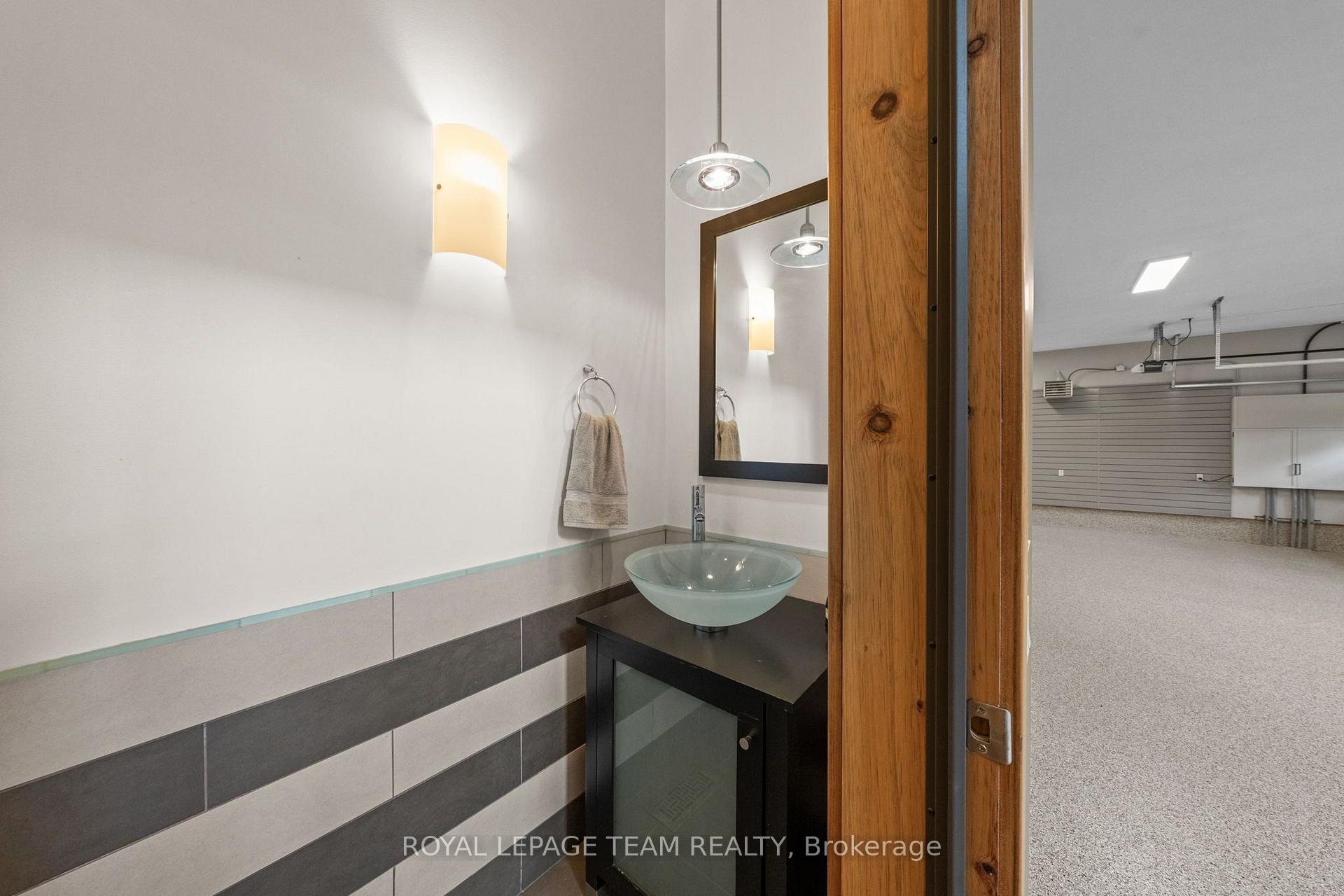 Photo 29 of 1343 Terrace Ridge Drive, Ottawa, Huntley Ward (South East) — HOMEH