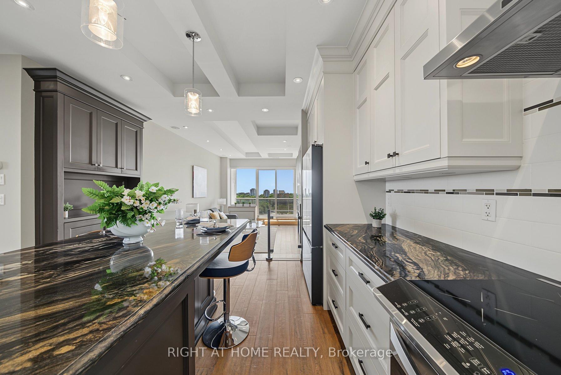 Photo 4 of Unit 1206, 20 Speers Road, Oakville, Central — HOMEH