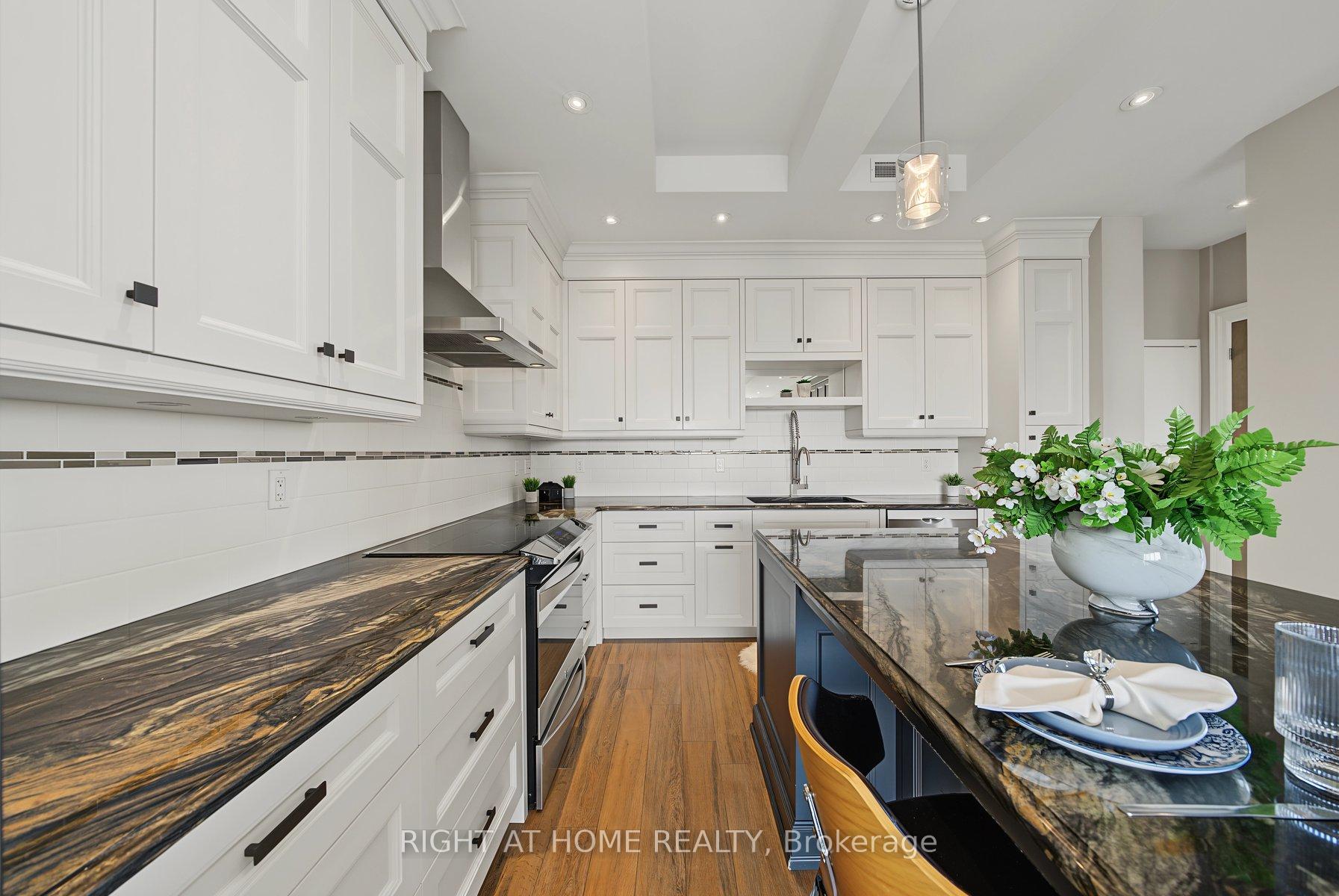 Photo 5 of Unit 1206, 20 Speers Road, Oakville, Central — HOMEH