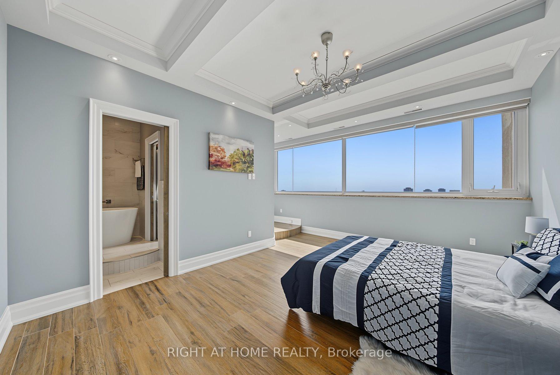 Photo 13 of Unit 1206, 20 Speers Road, Oakville, Central — HOMEH