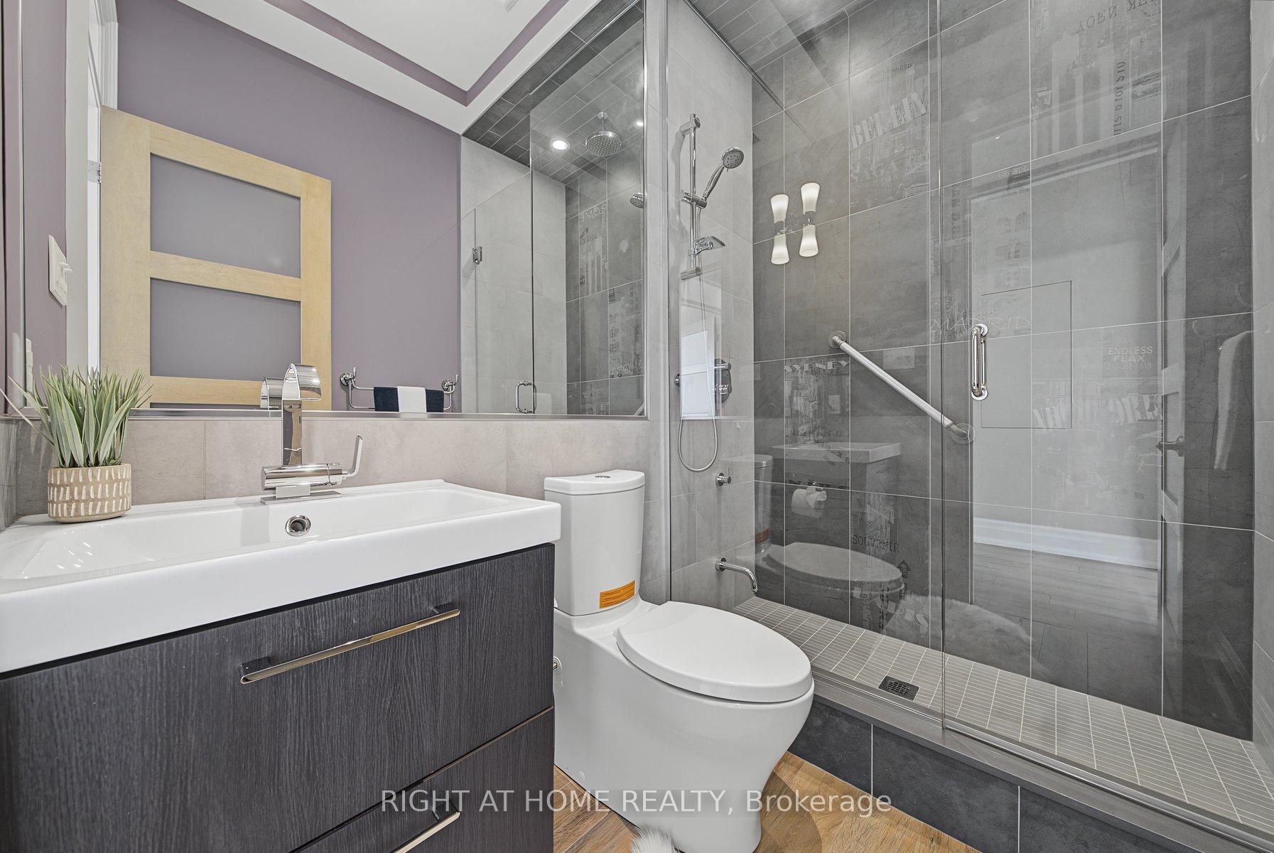 Photo 22 of Unit 1206, 20 Speers Road, Oakville, Central — HOMEH