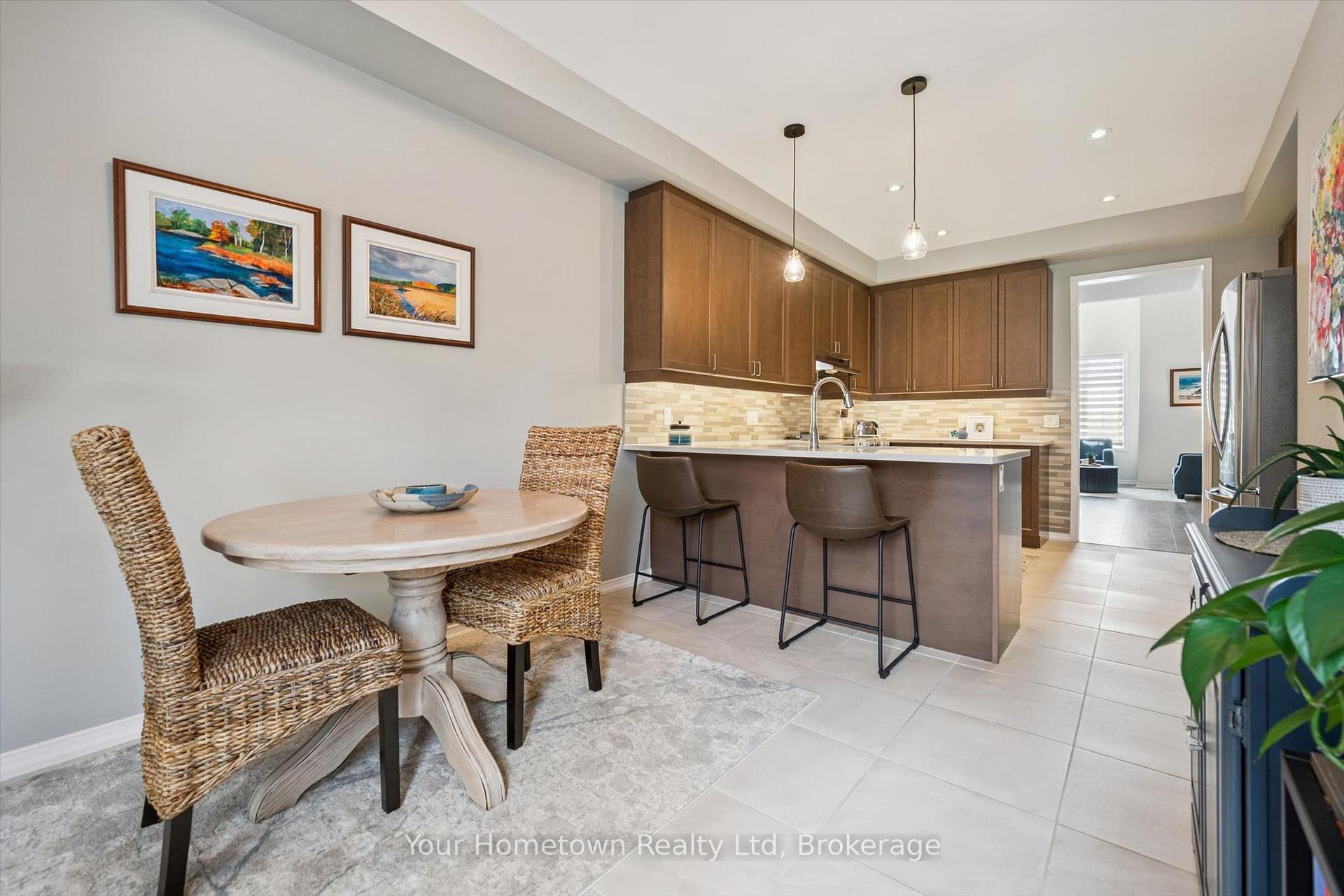 Photo 15 of Unit #5, 22 Kirvan Street, Centre Wellington, Fergus — HOMEH