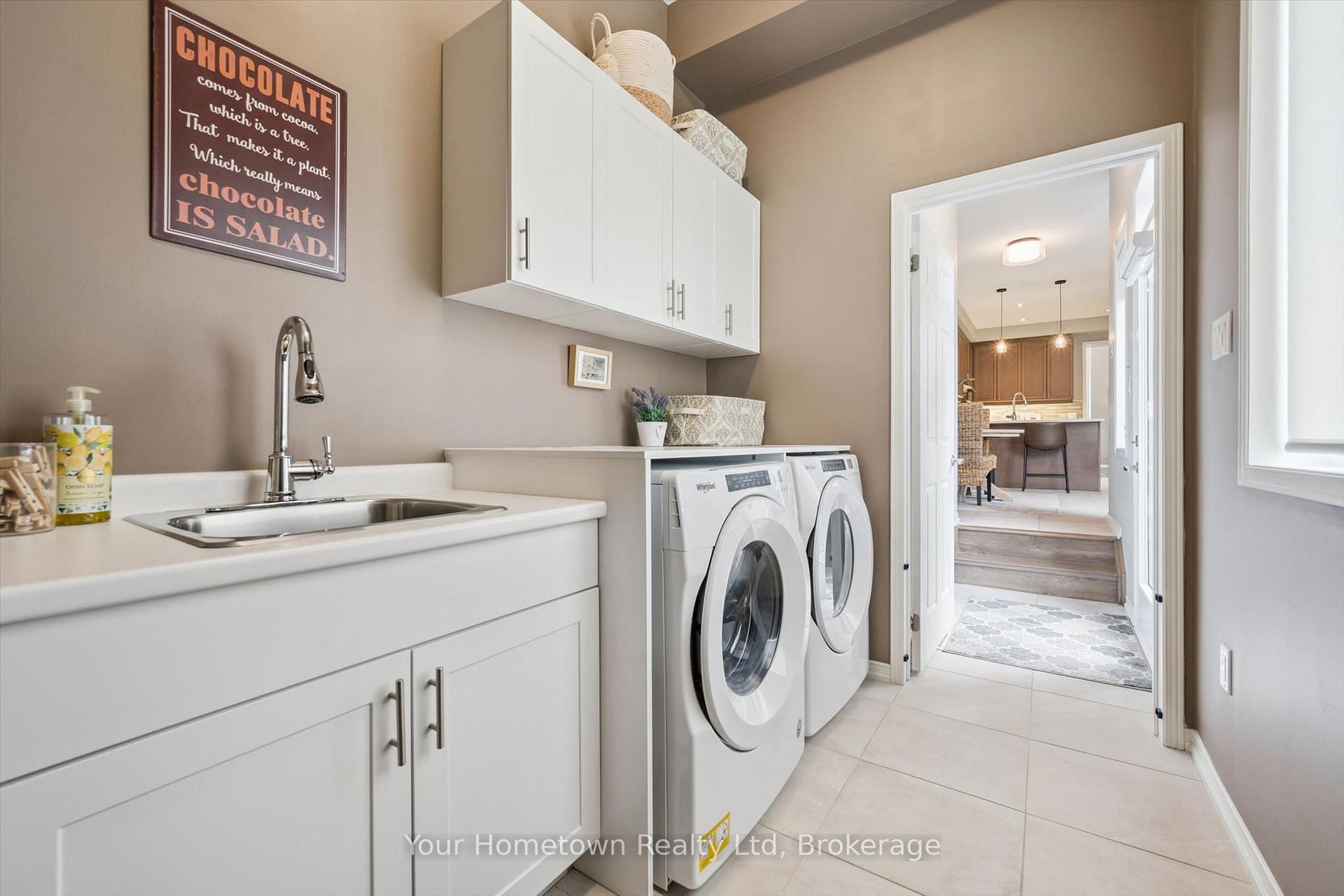 Photo 17 of Unit #5, 22 Kirvan Street, Centre Wellington, Fergus — HOMEH