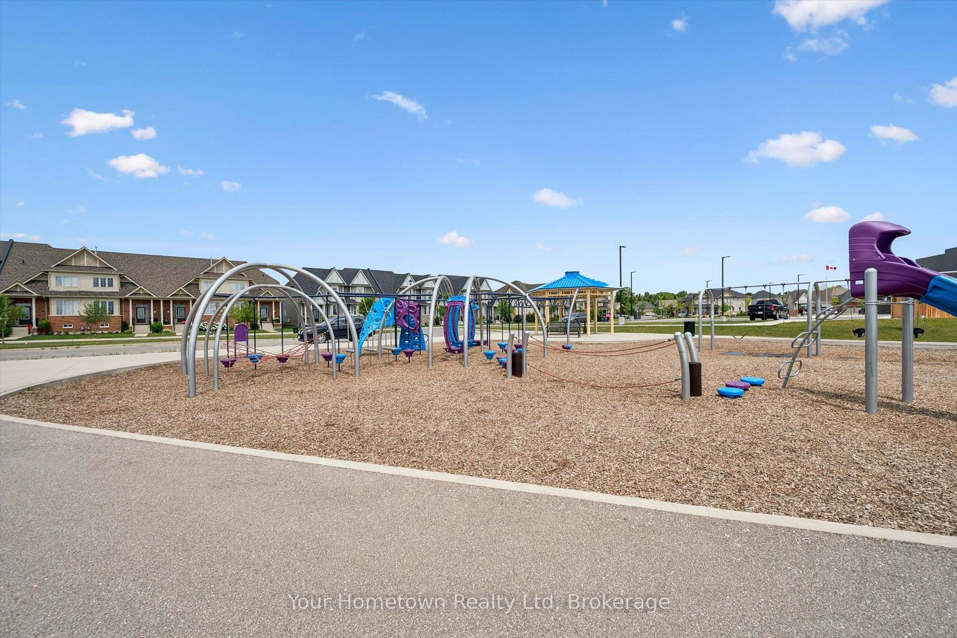 Photo 40 of Unit #5, 22 Kirvan Street, Centre Wellington, Fergus — HOMEH
