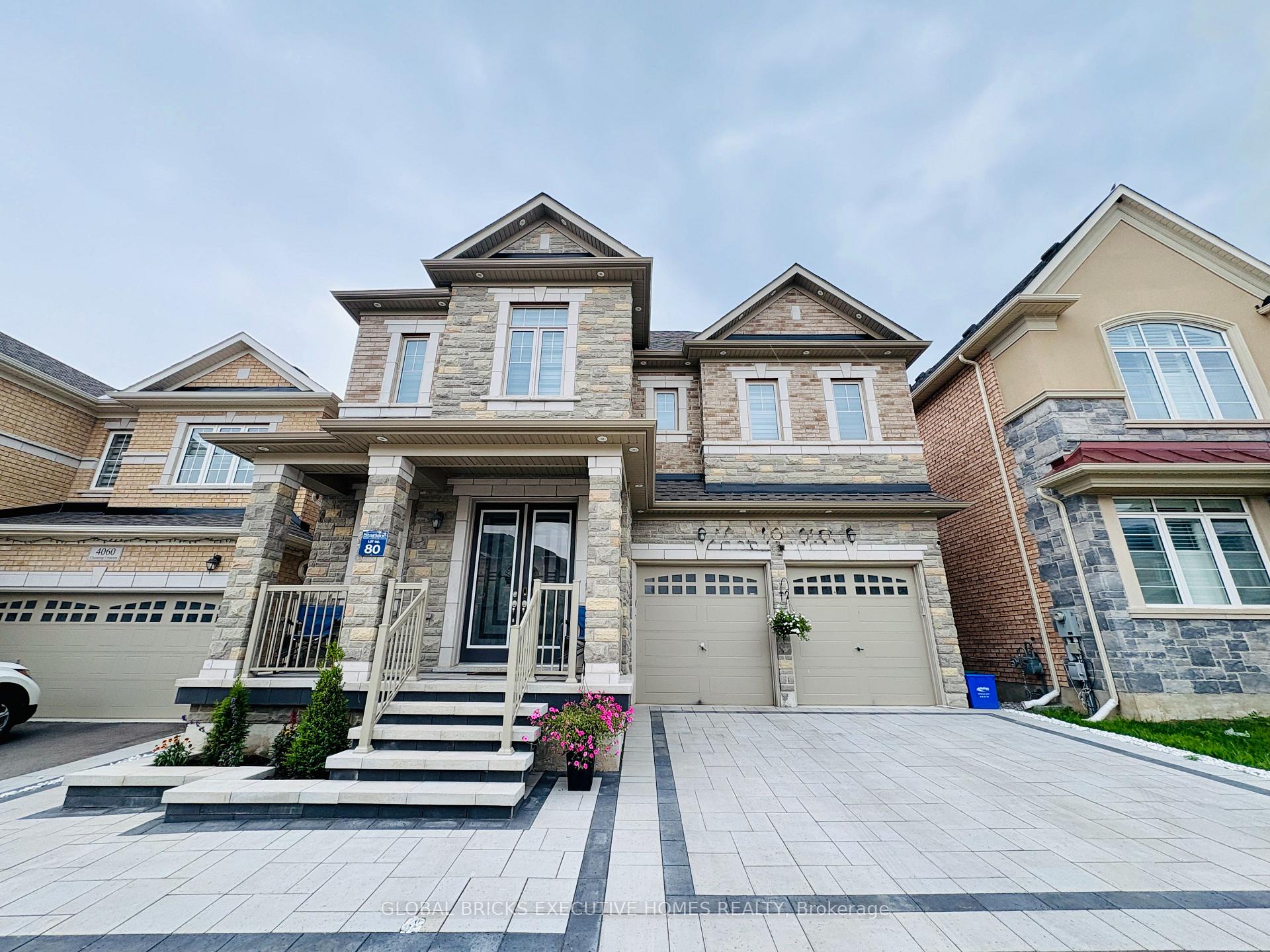 Photo 2 of 4056 Channing Crescent, Oakville, Glenorchy — HOMEH
