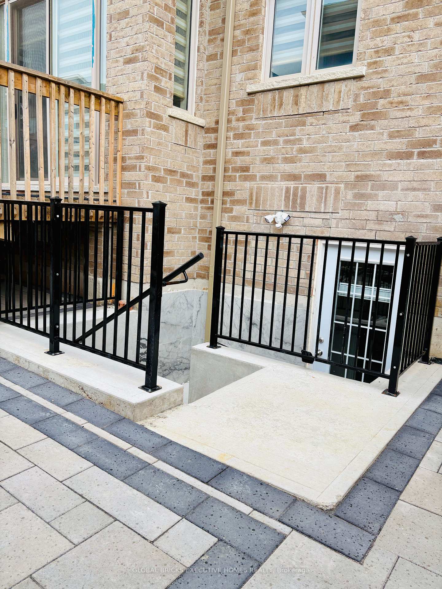 Photo 8 of 4056 Channing Crescent, Oakville, Glenorchy — HOMEH