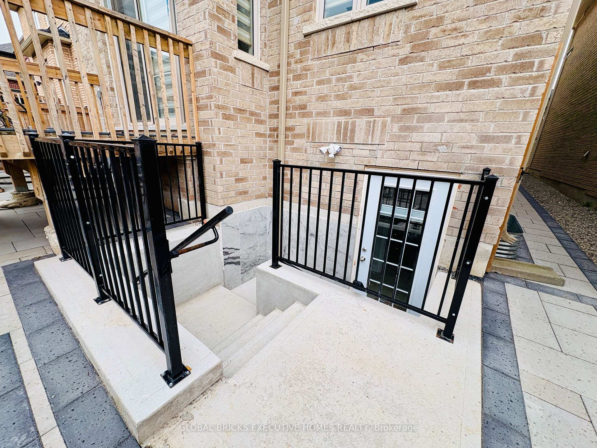 Photo 10 of 4056 Channing Crescent, Oakville, Glenorchy — HOMEH