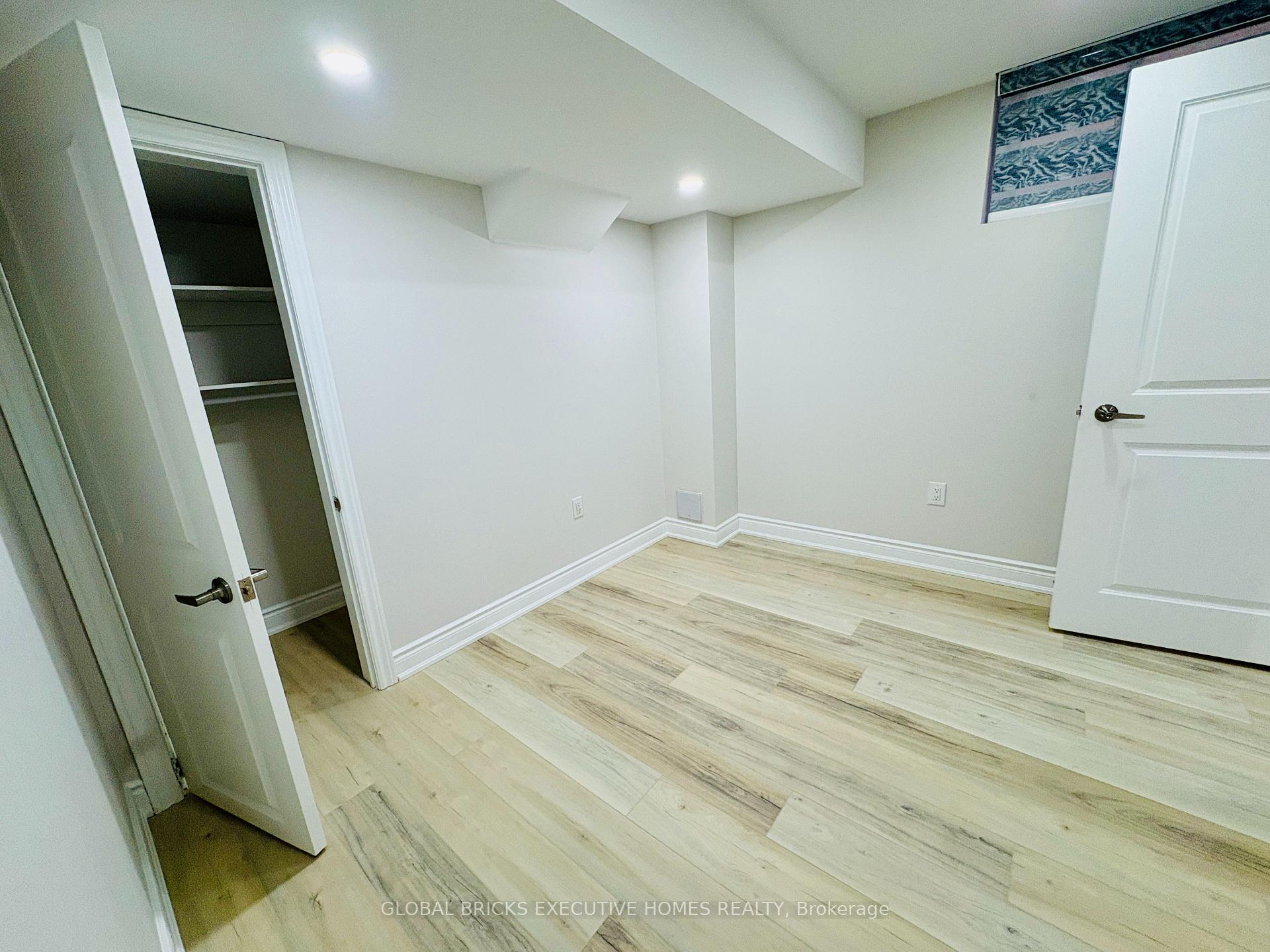 Photo 19 of 4056 Channing Crescent, Oakville, Glenorchy — HOMEH