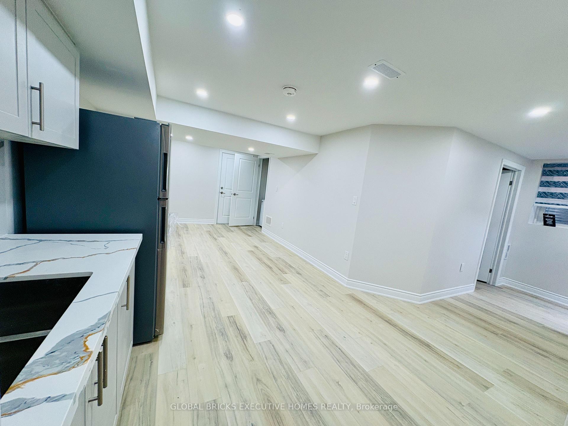 Photo 30 of 4056 Channing Crescent, Oakville, Glenorchy — HOMEH